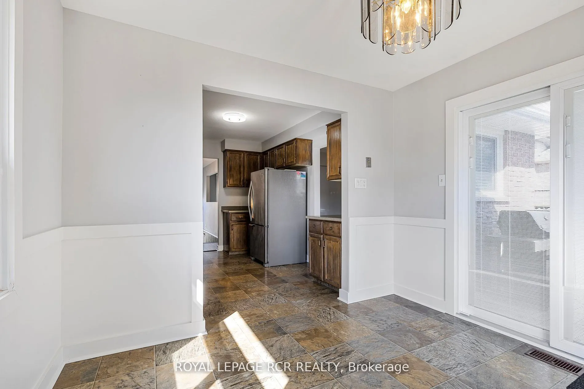 80 Woodside Drive