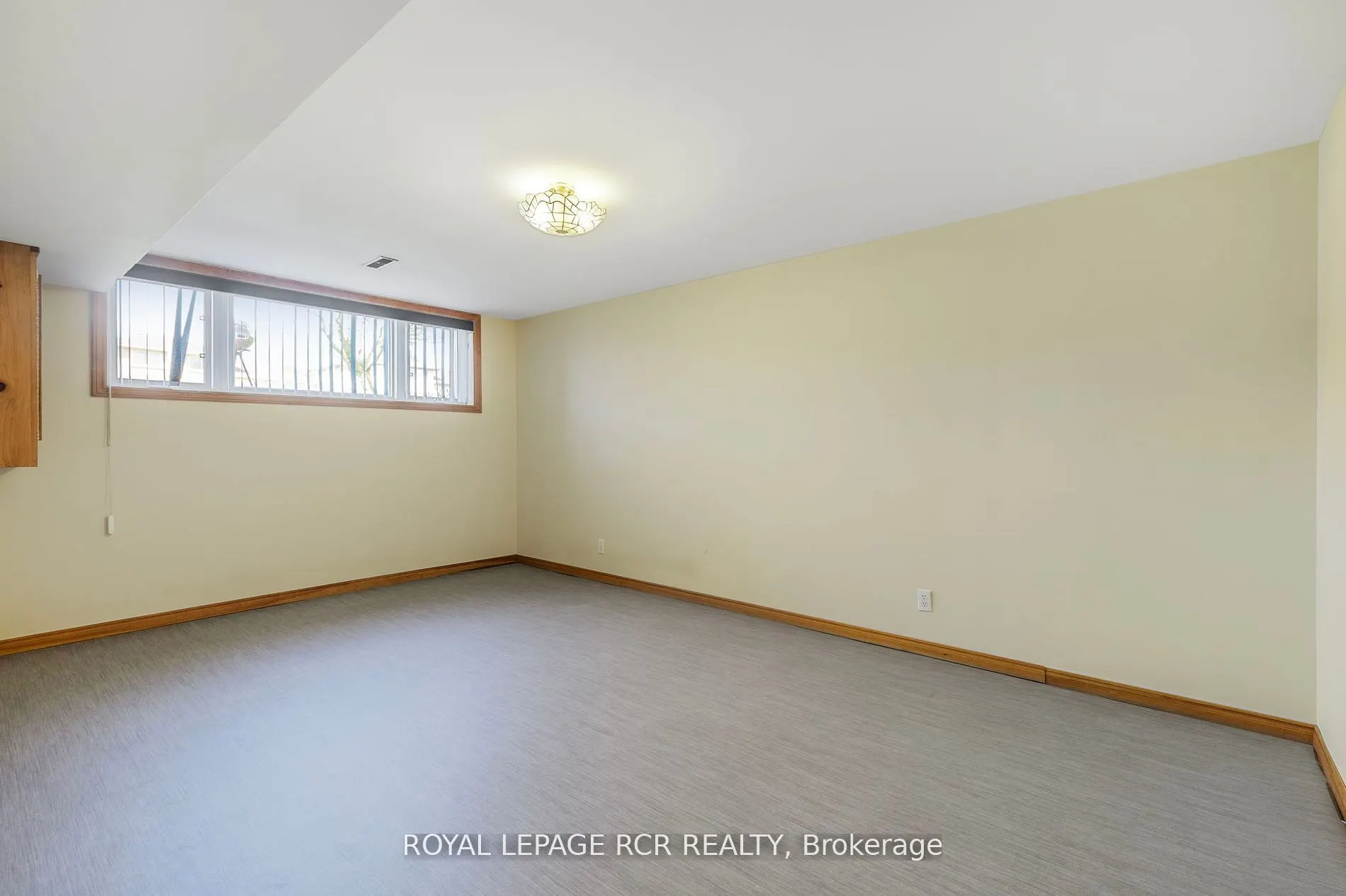 80 Woodside Drive