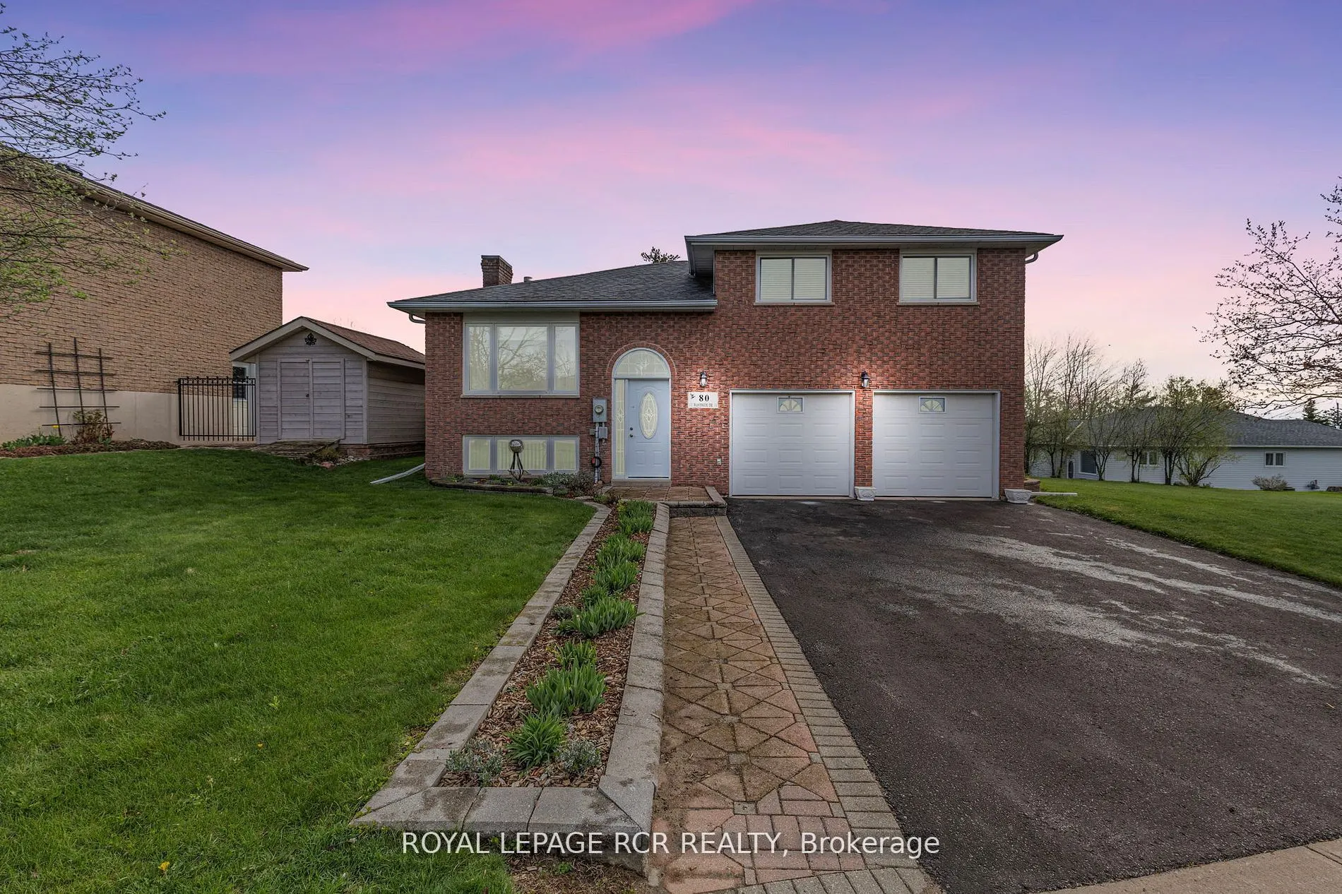 80 Woodside Drive
