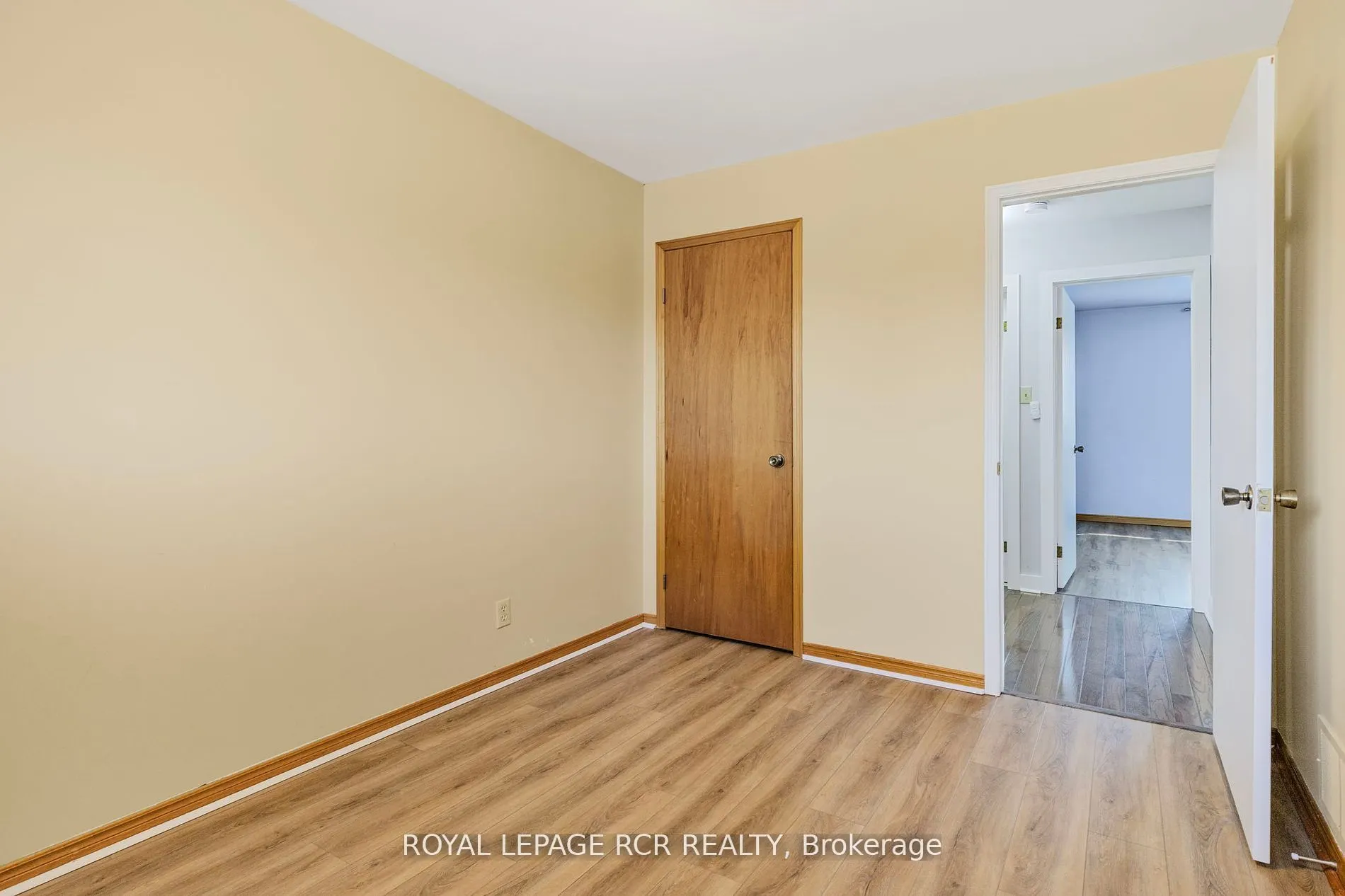 80 Woodside Drive
