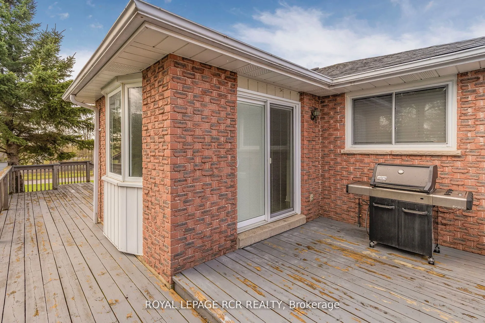 80 Woodside Drive