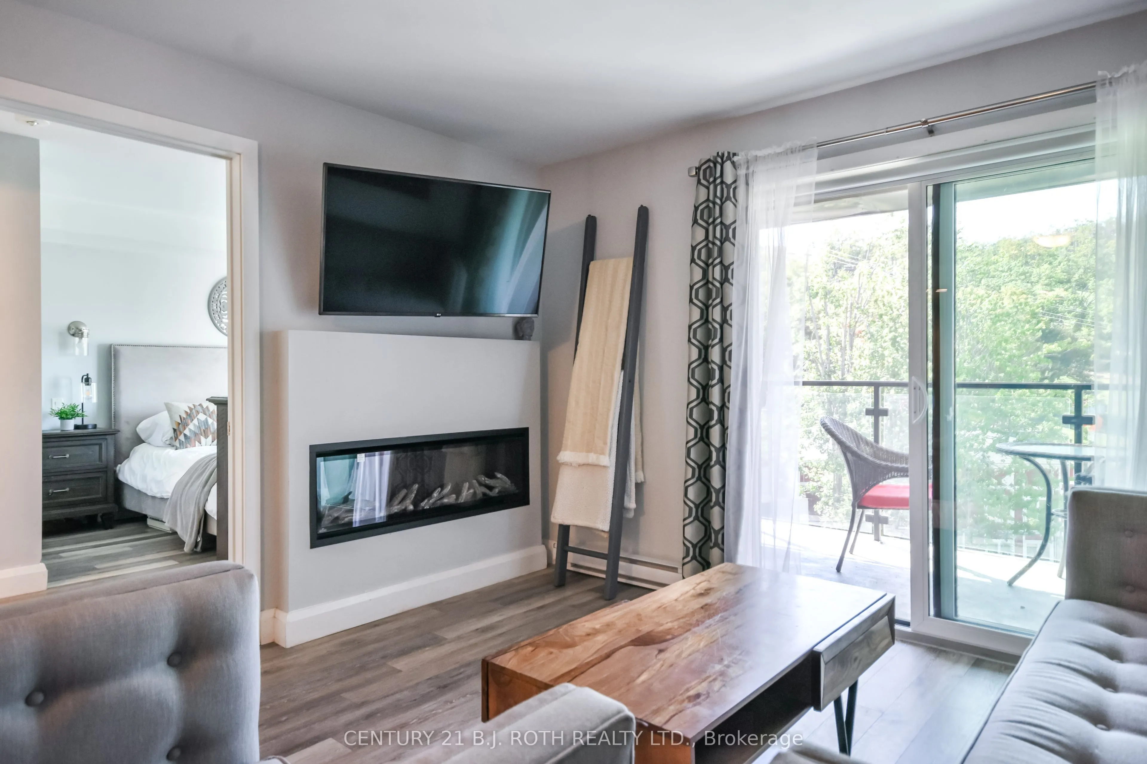 80 Horseshoe Boulevard, #406