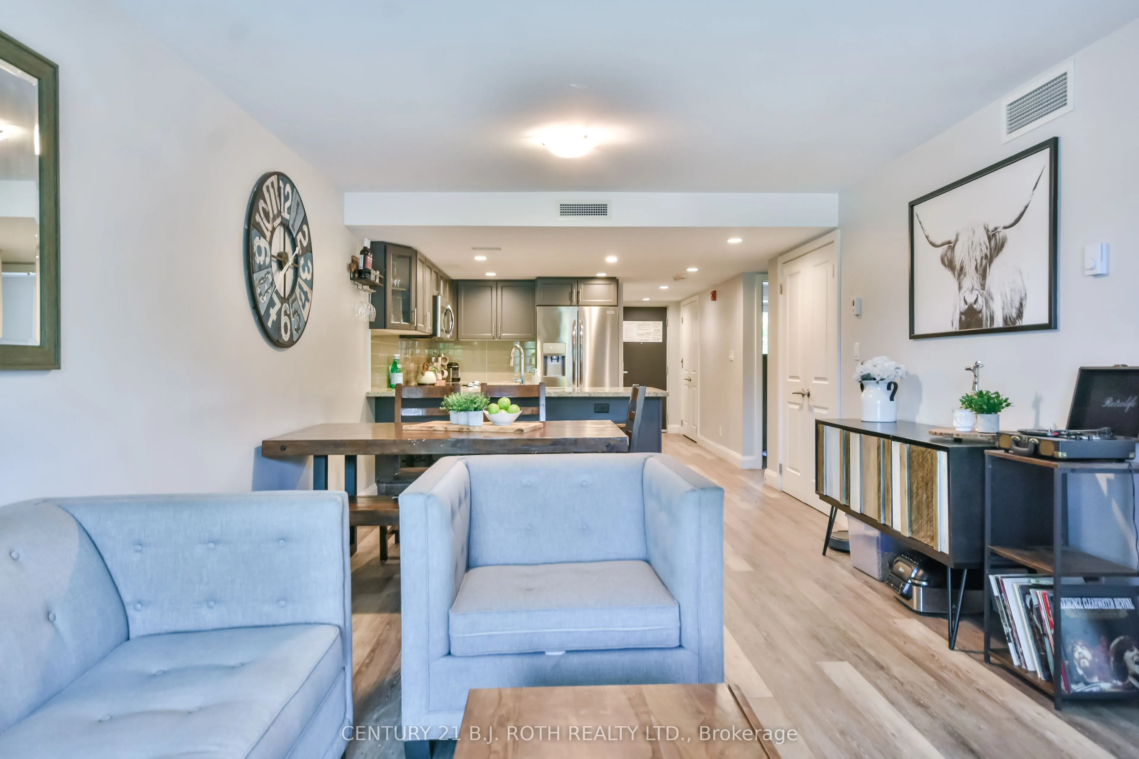 80 Horseshoe Boulevard, #406