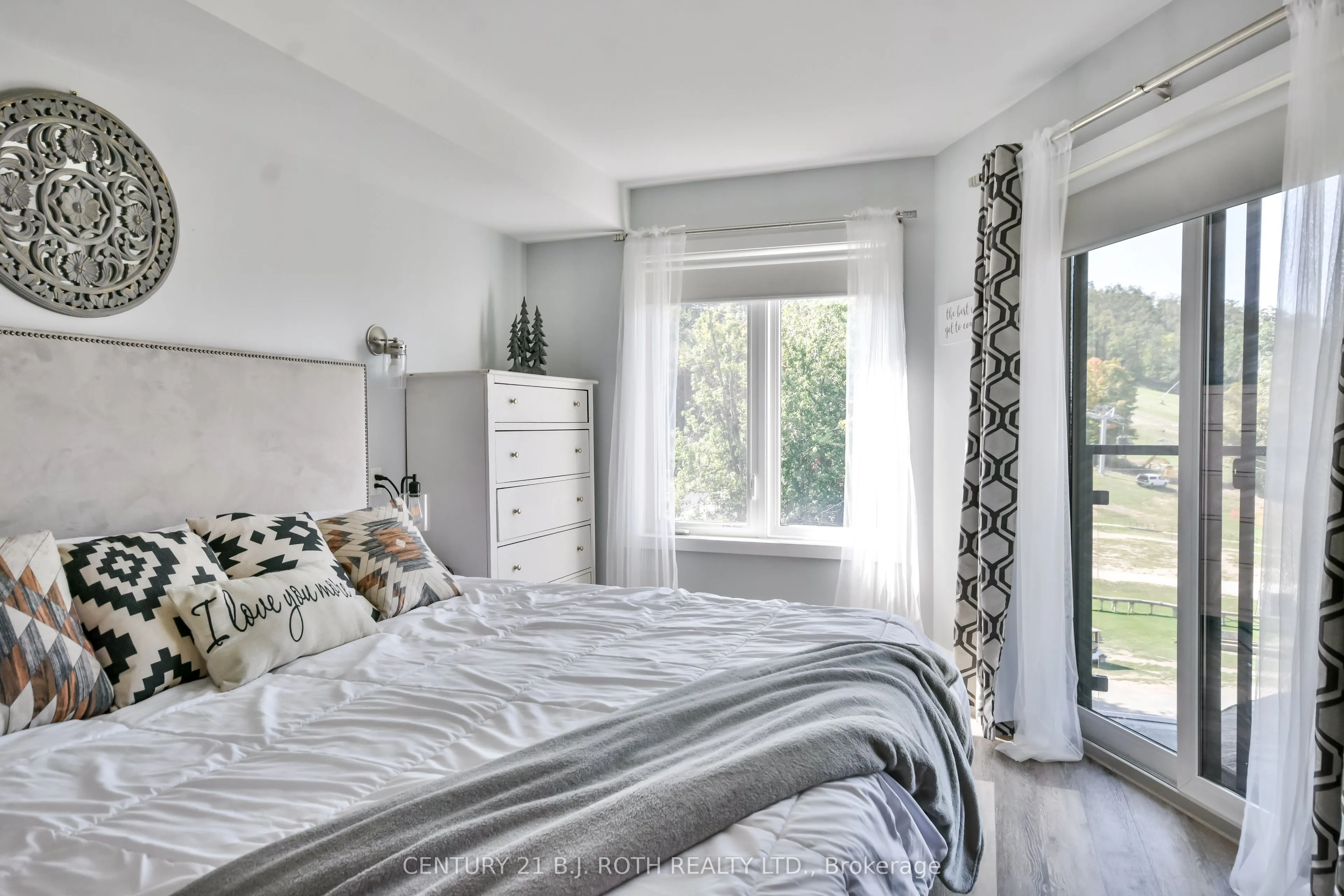 80 Horseshoe Boulevard, #406