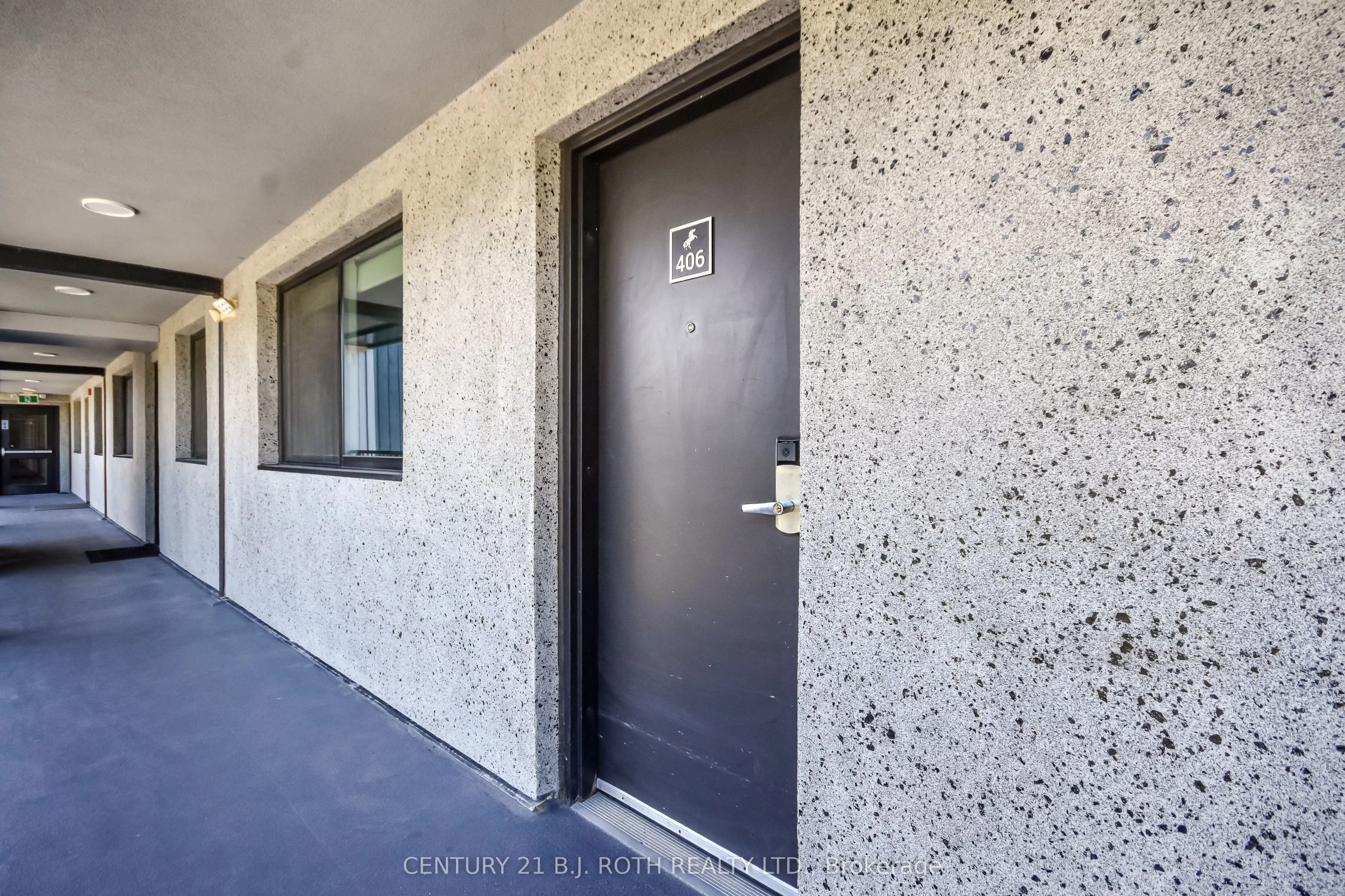 80 Horseshoe Boulevard, #406