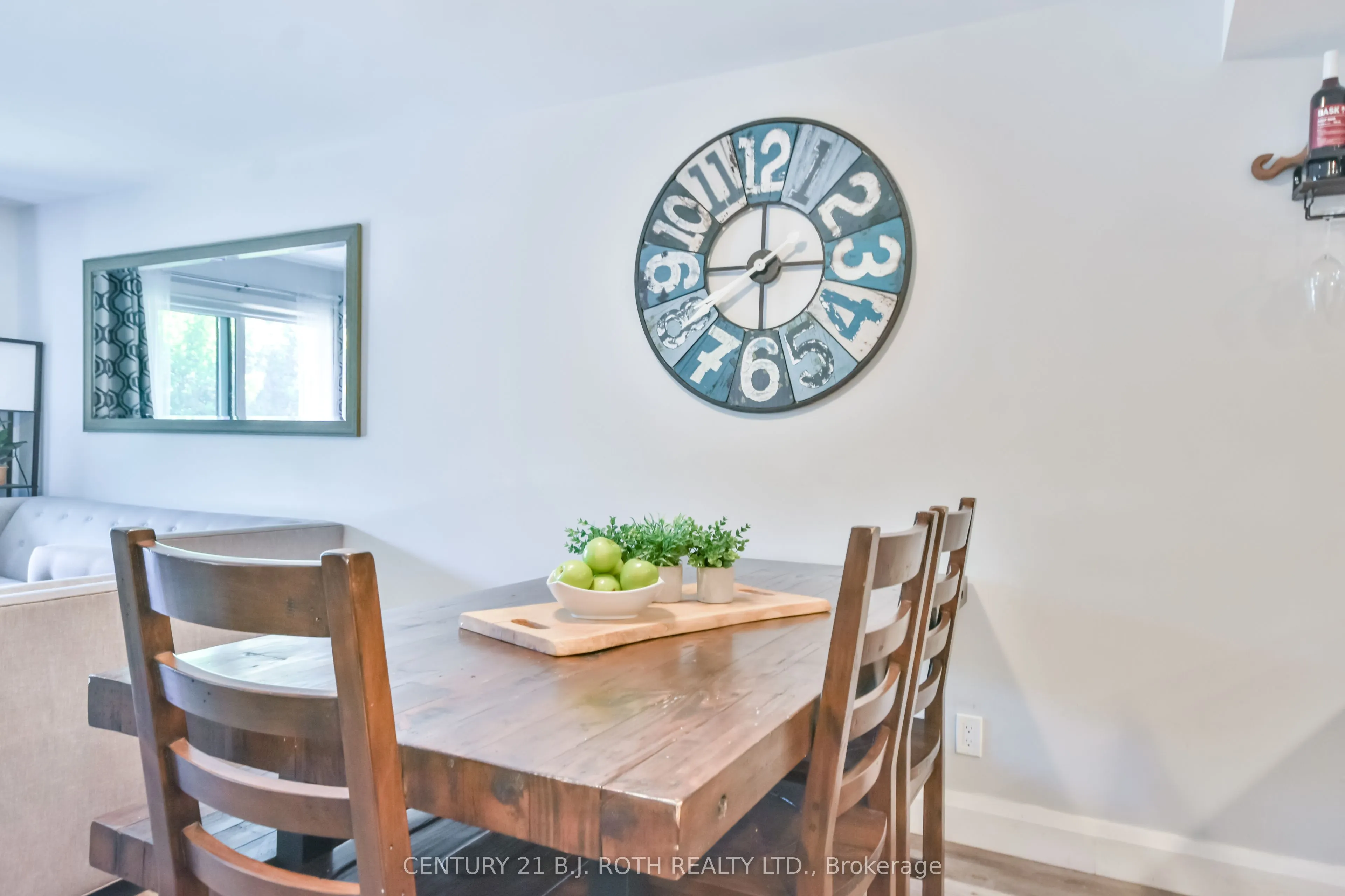 80 Horseshoe Boulevard, #406
