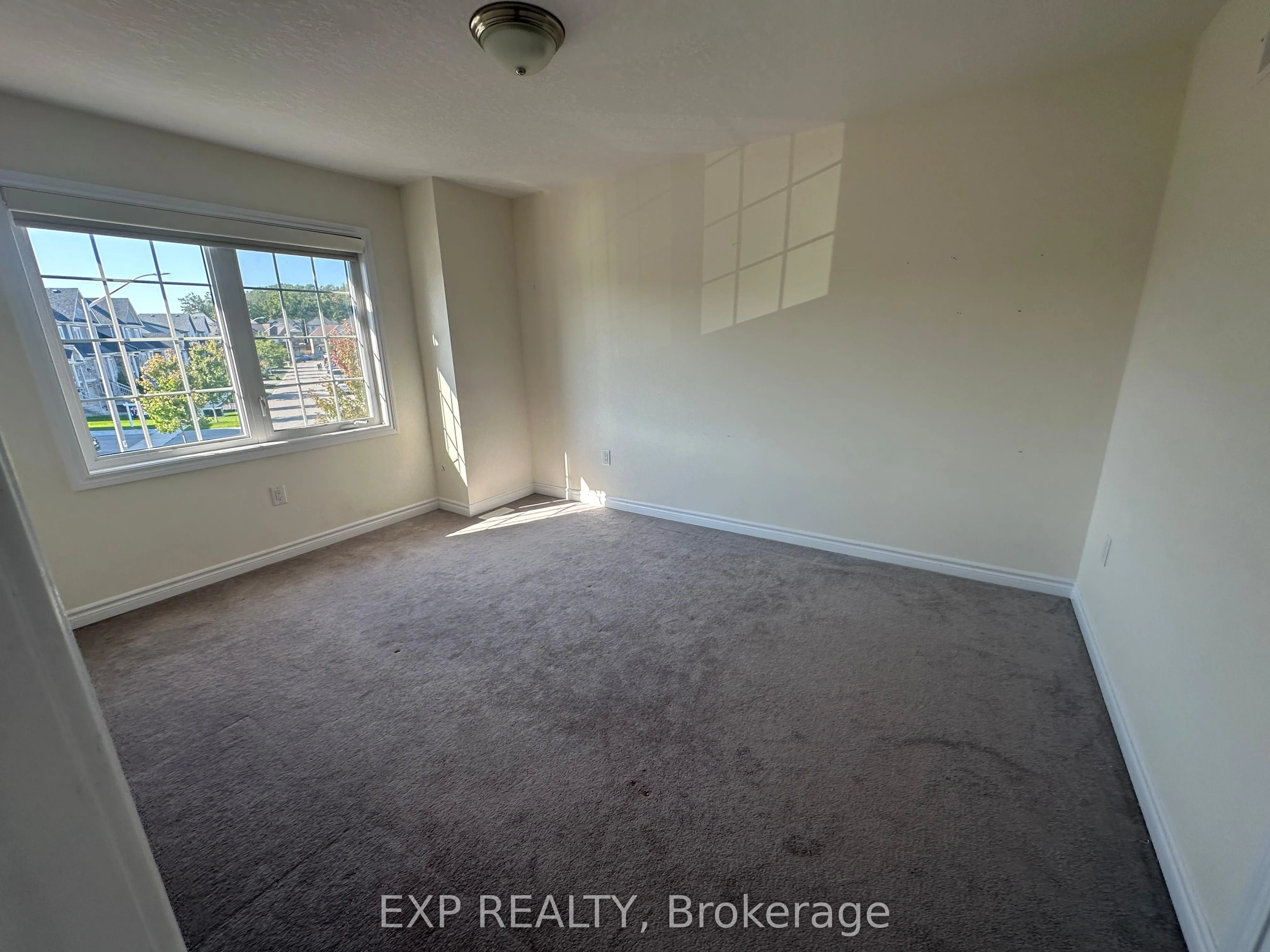 208 Isabella Drive