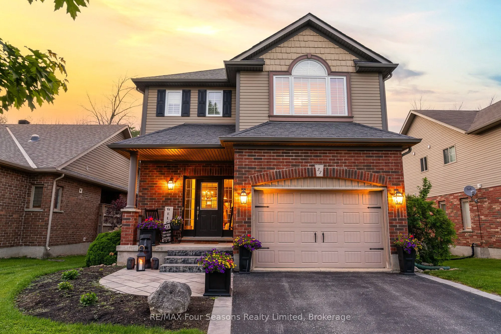 37 Chamberlain Crescent