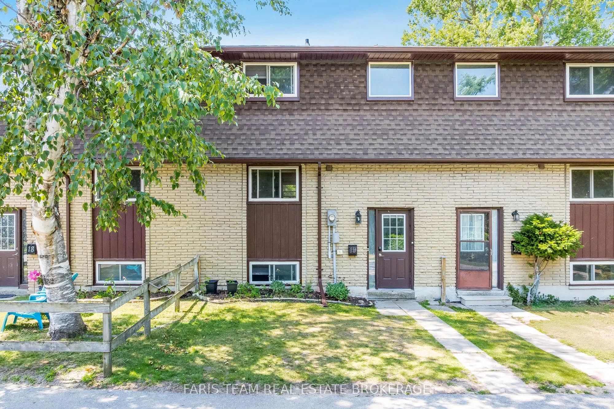 233 Innisfil Street, #19
