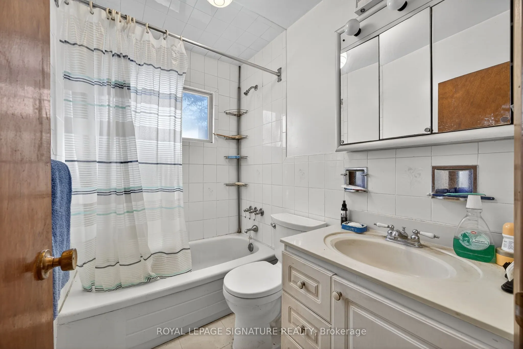 81-77 Bass Bay Drive
