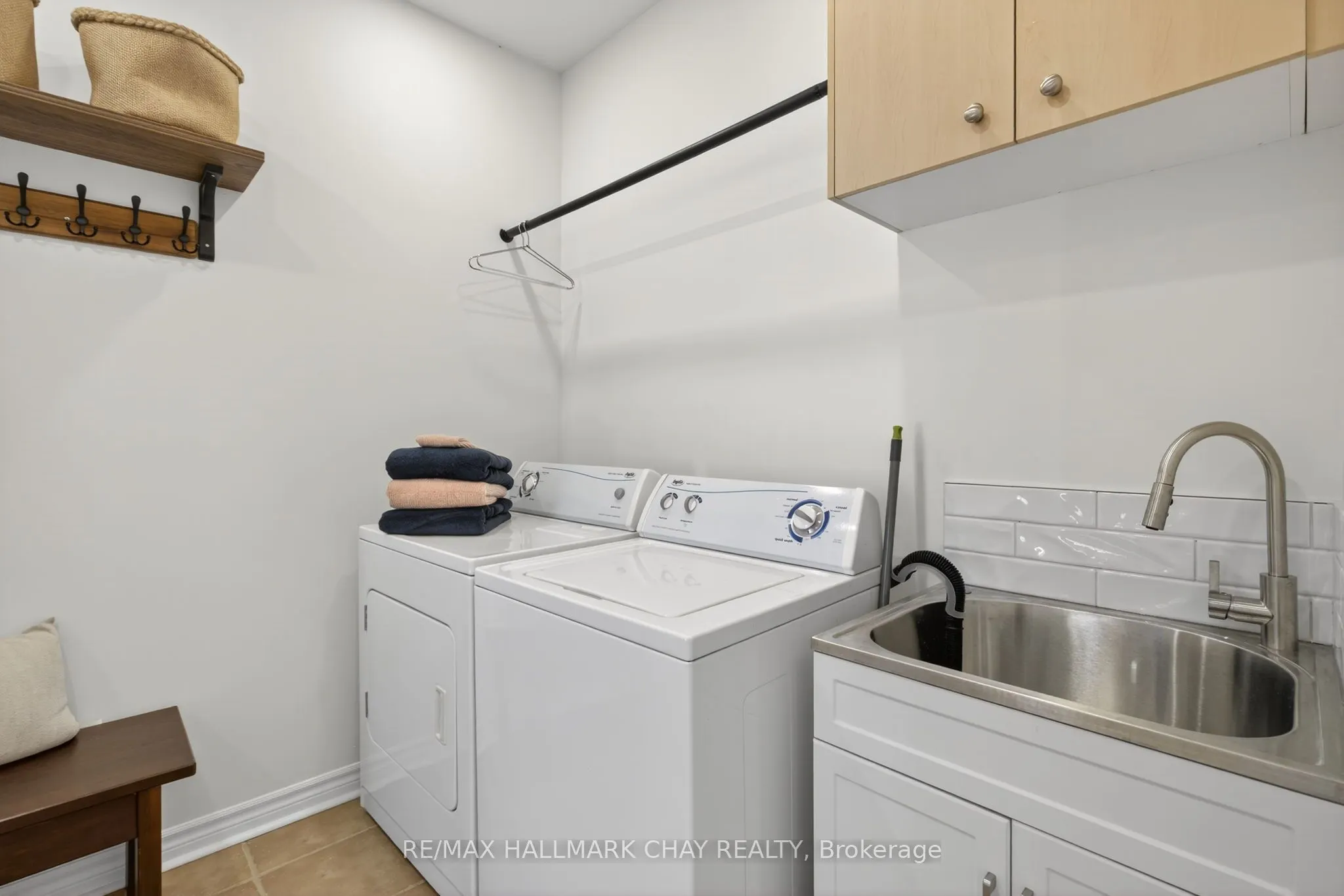 77 Jessica Drive