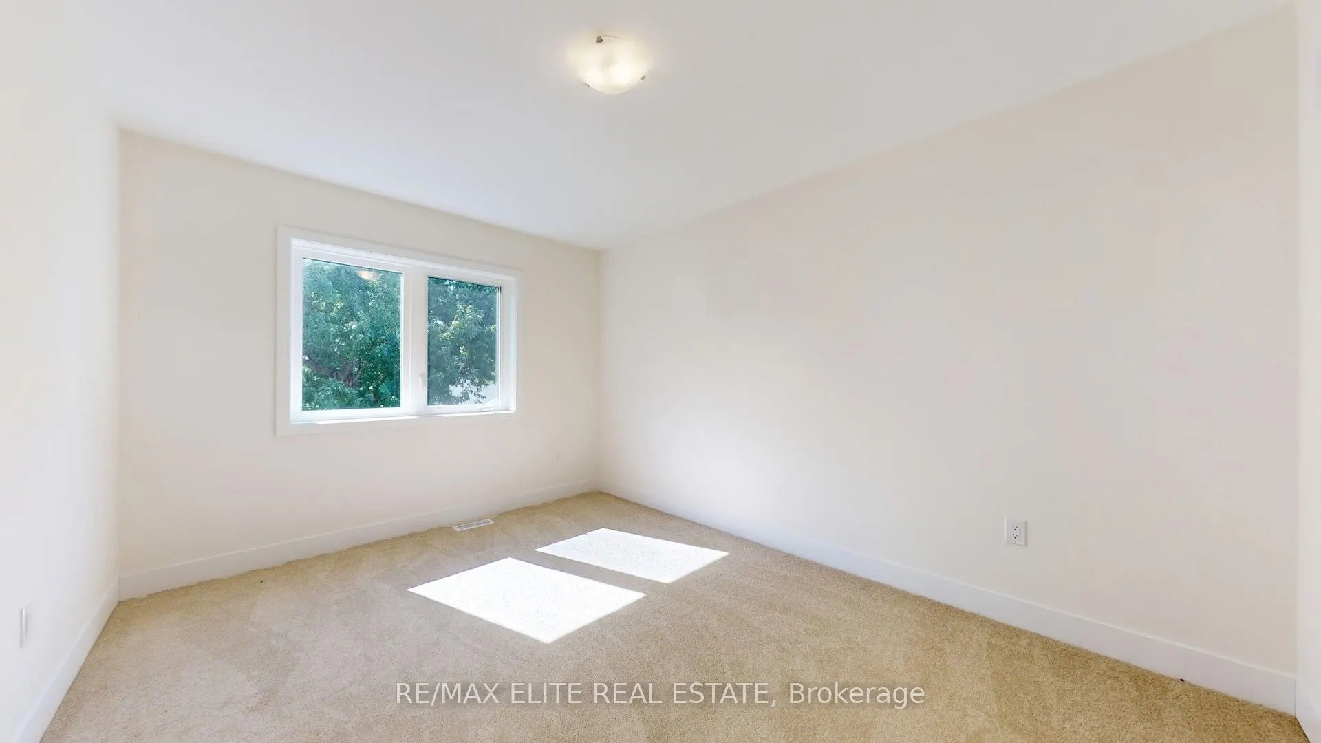 lot 10 Hampton Lane