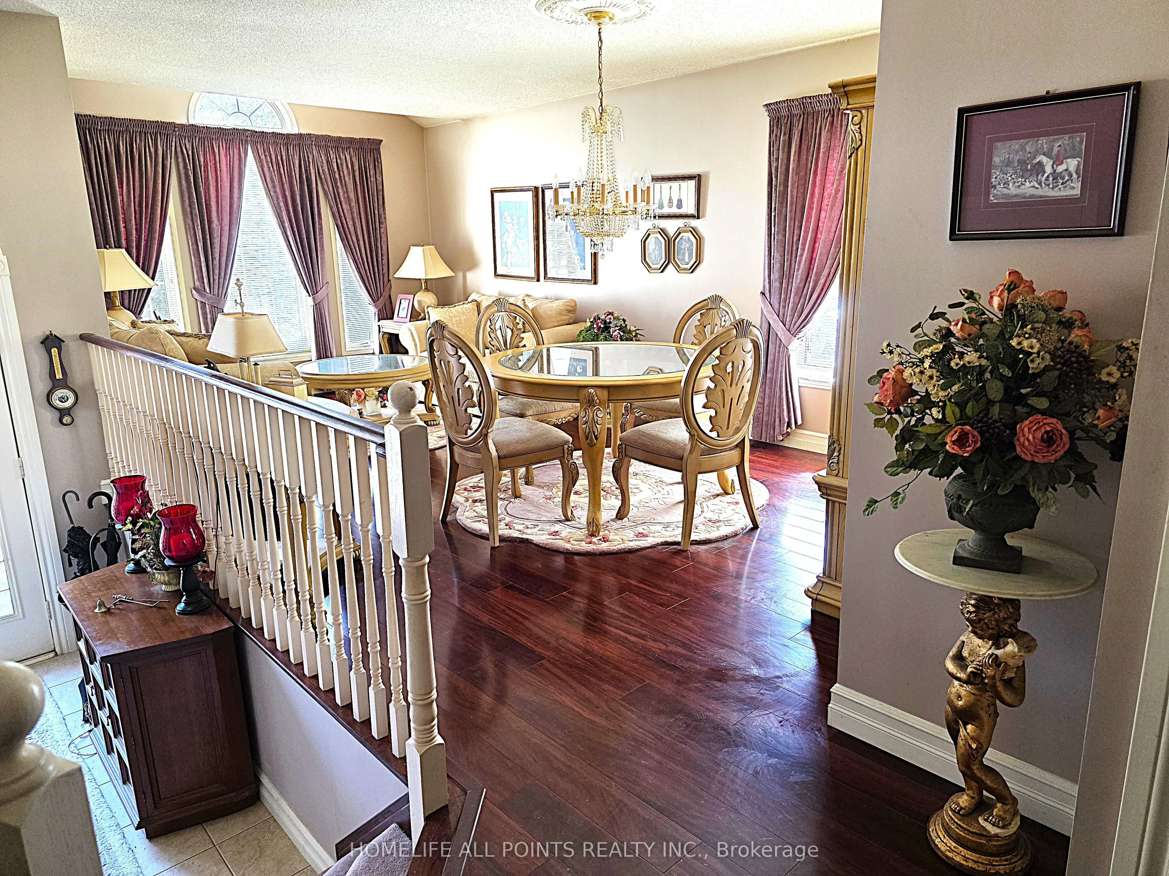 28 Cranberry Heights