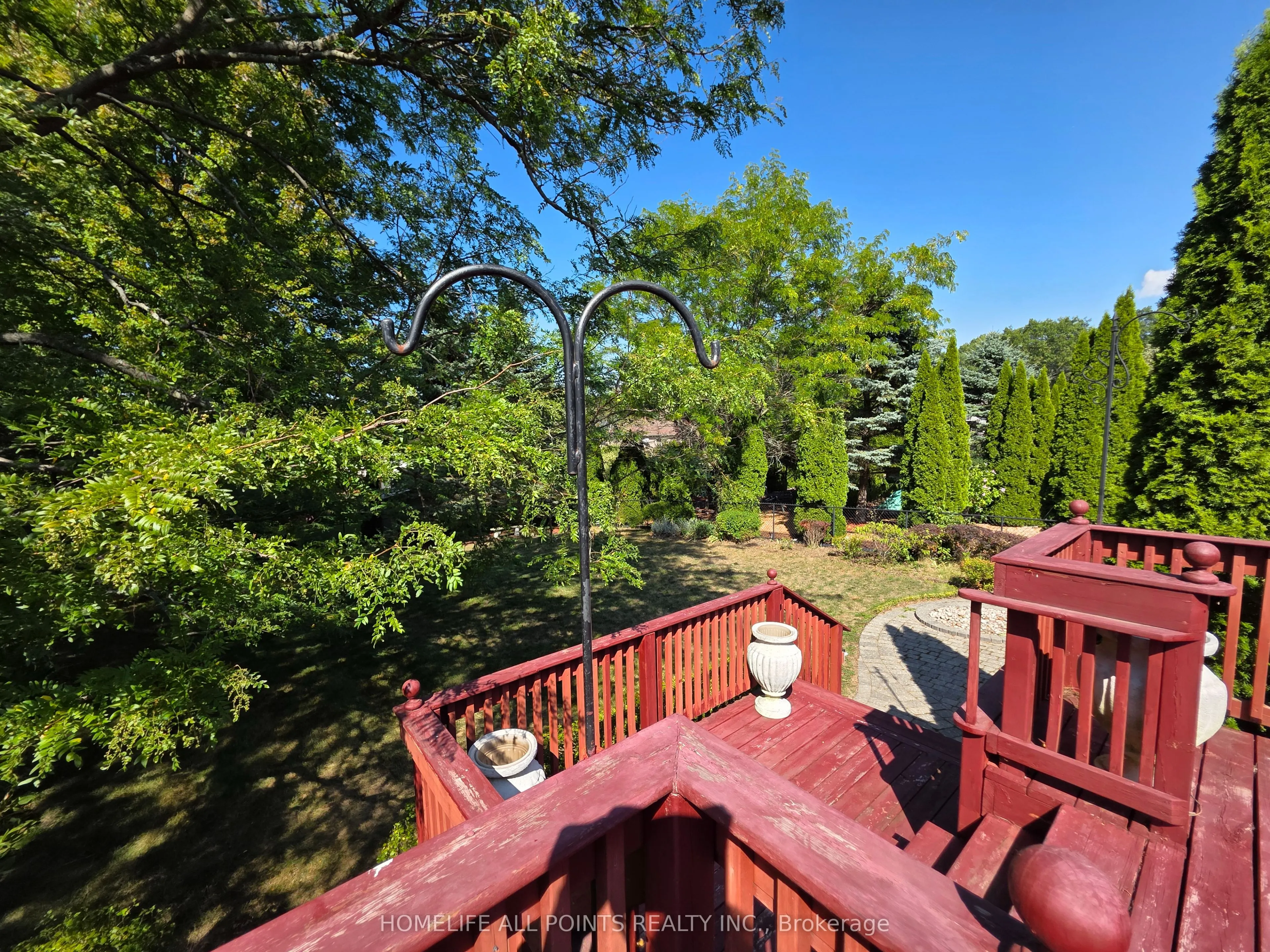 28 Cranberry Heights
