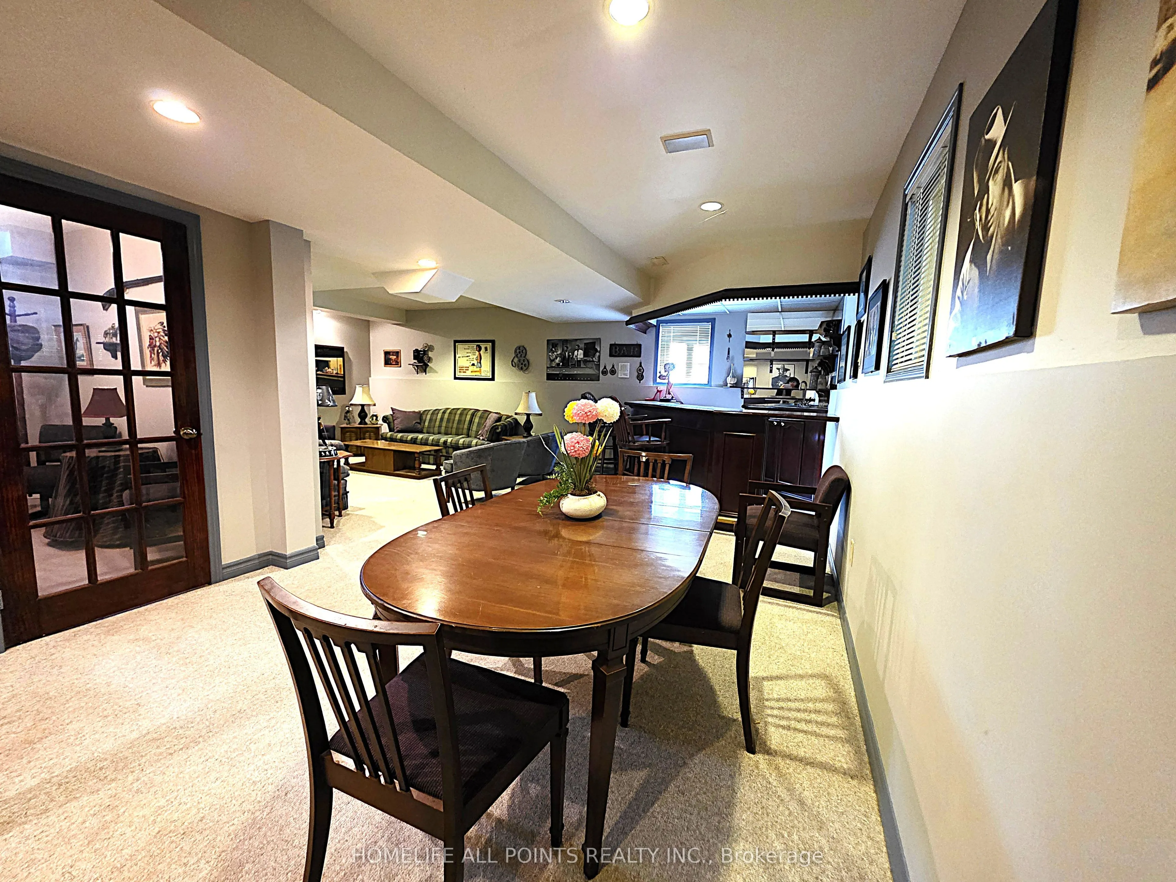 28 Cranberry Heights