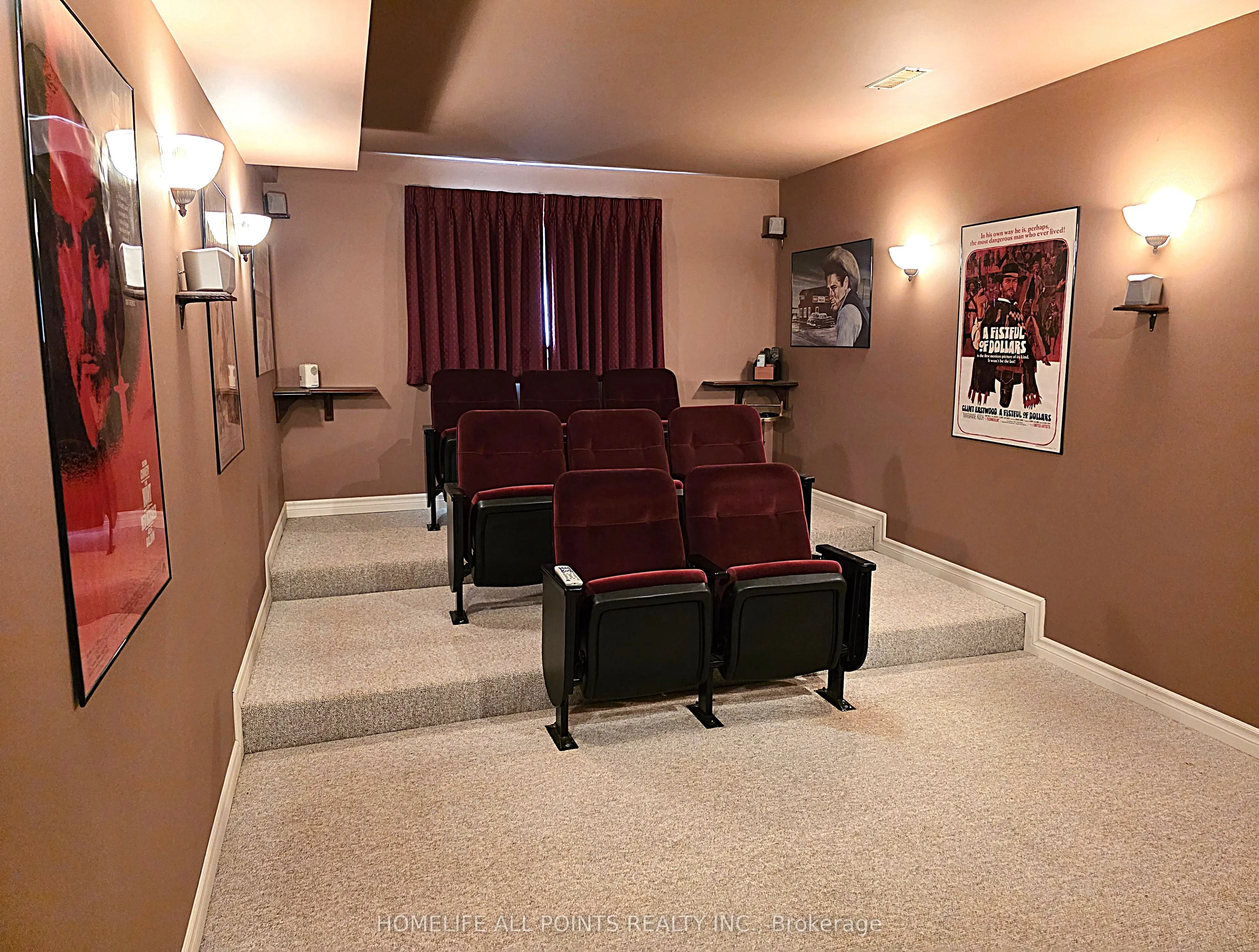 28 Cranberry Heights