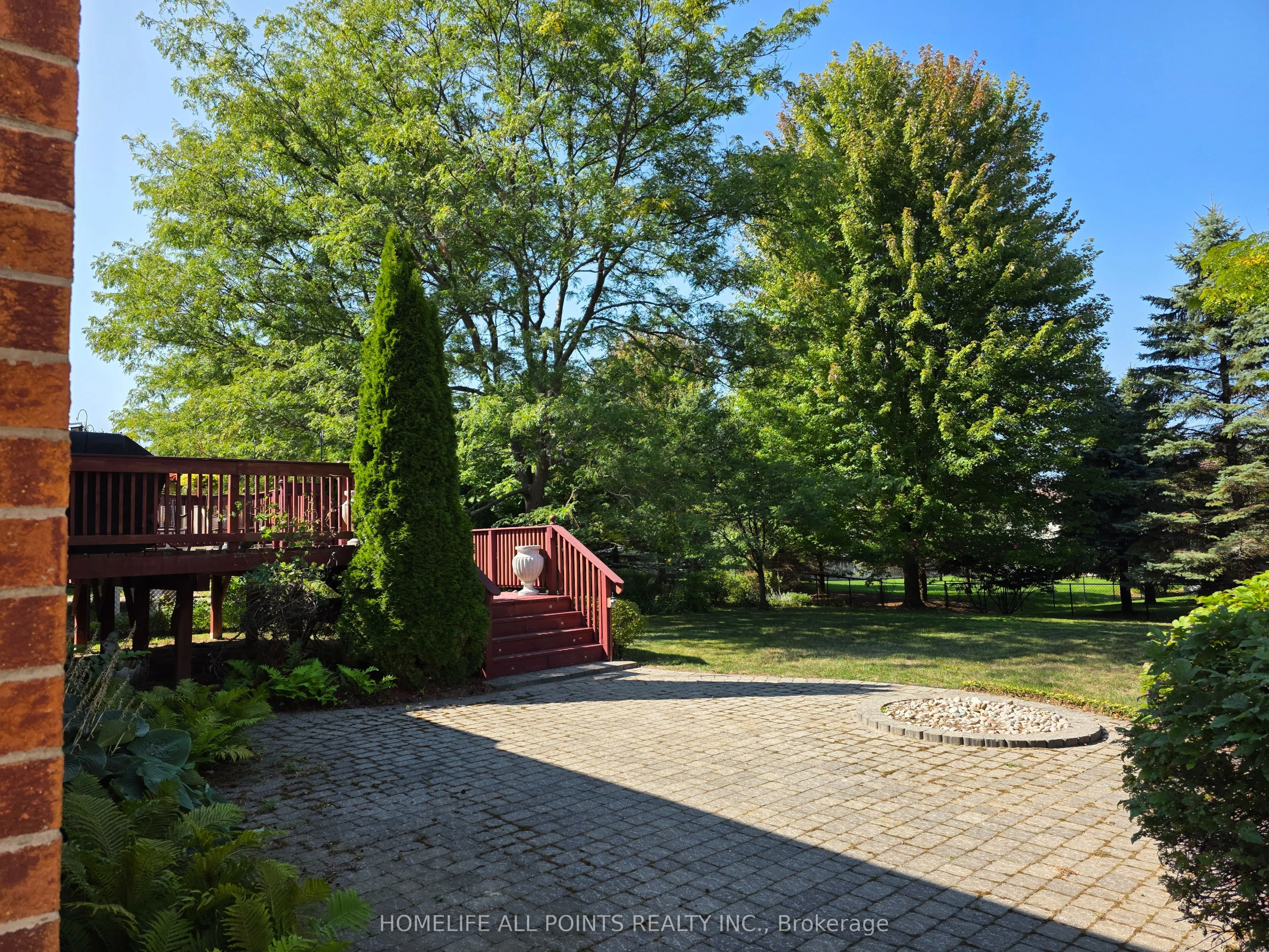 28 Cranberry Heights