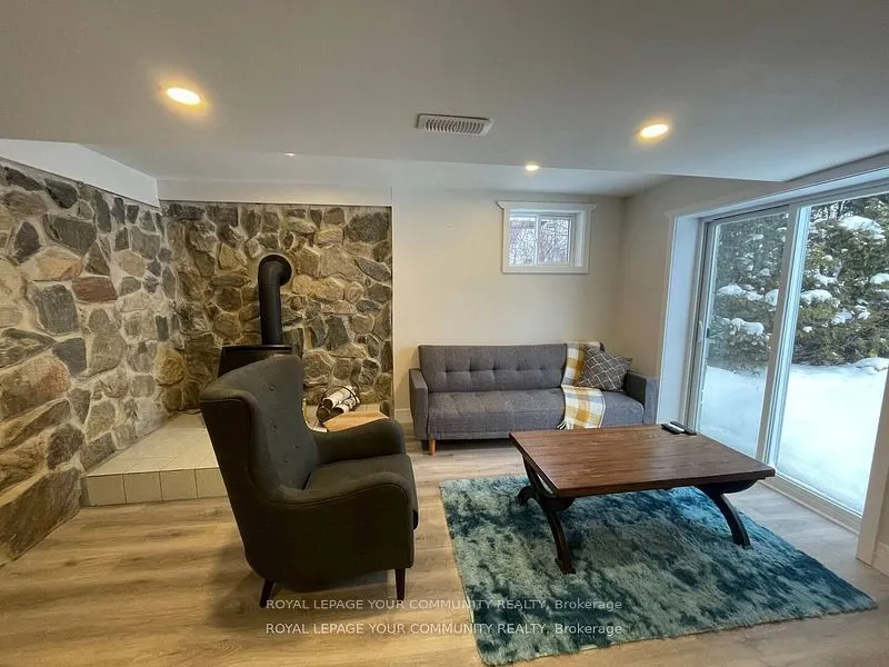 329 Robins Point Road