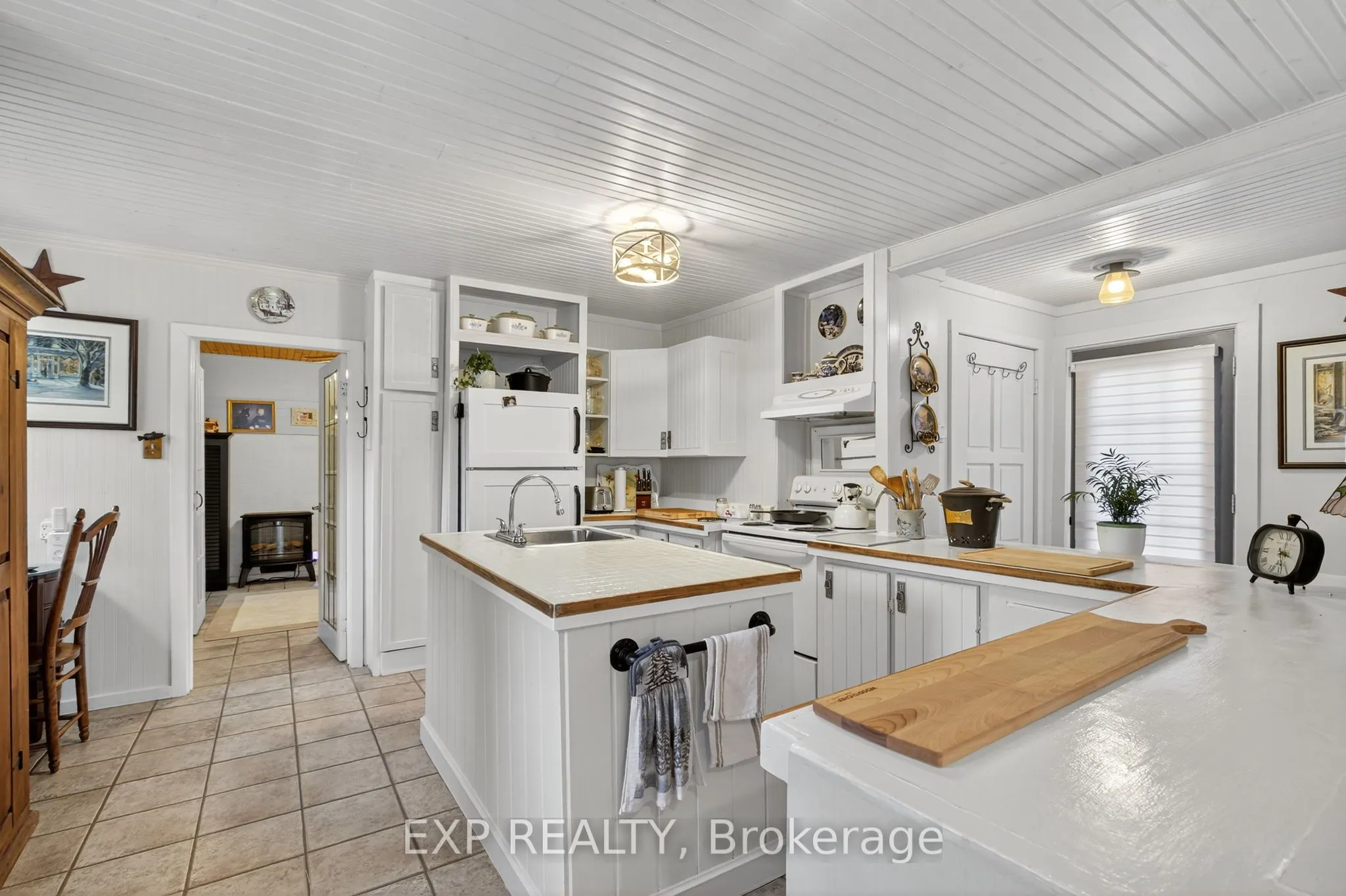 481 Lakeshore Road E