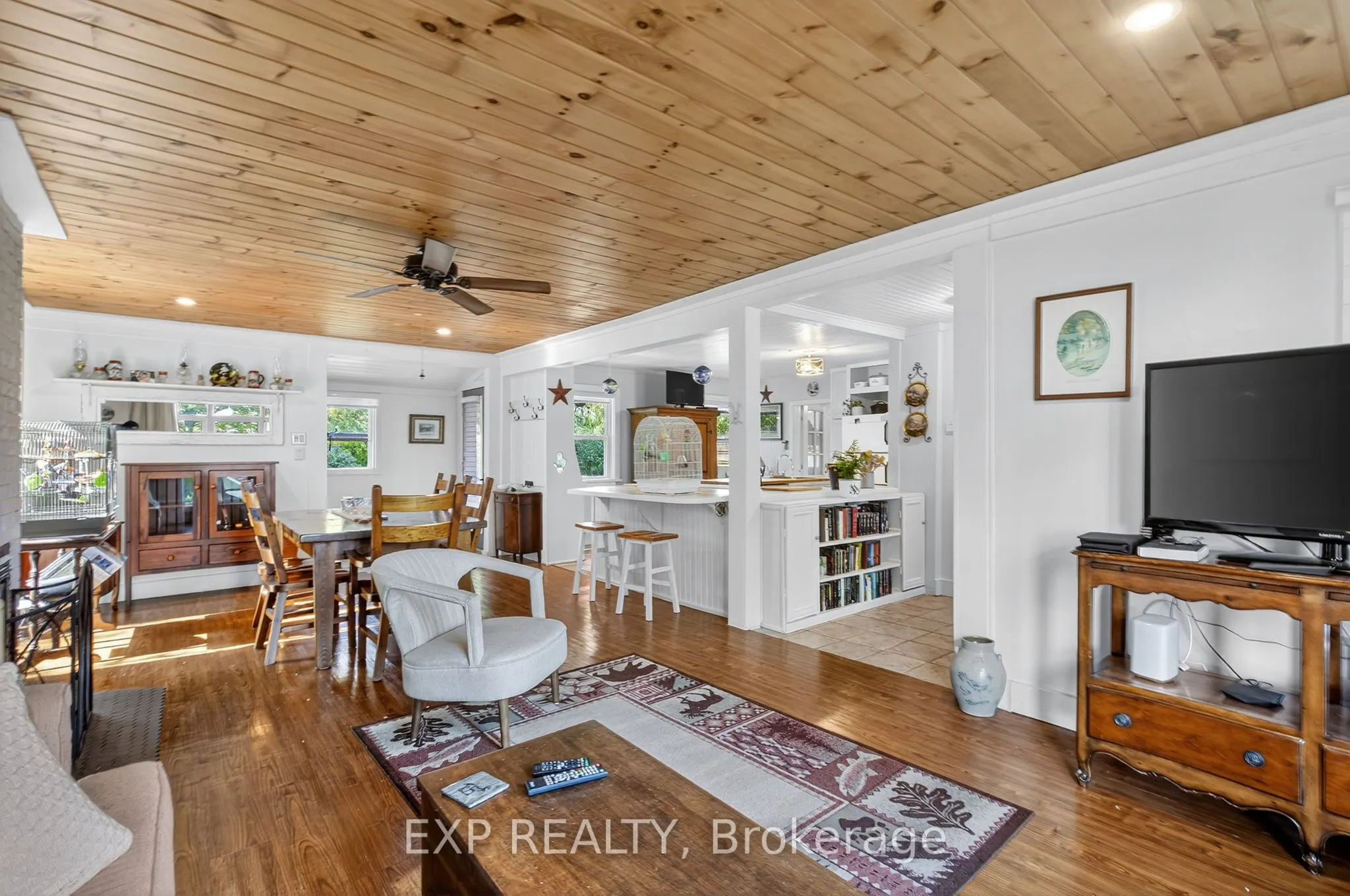 481 Lakeshore Road E