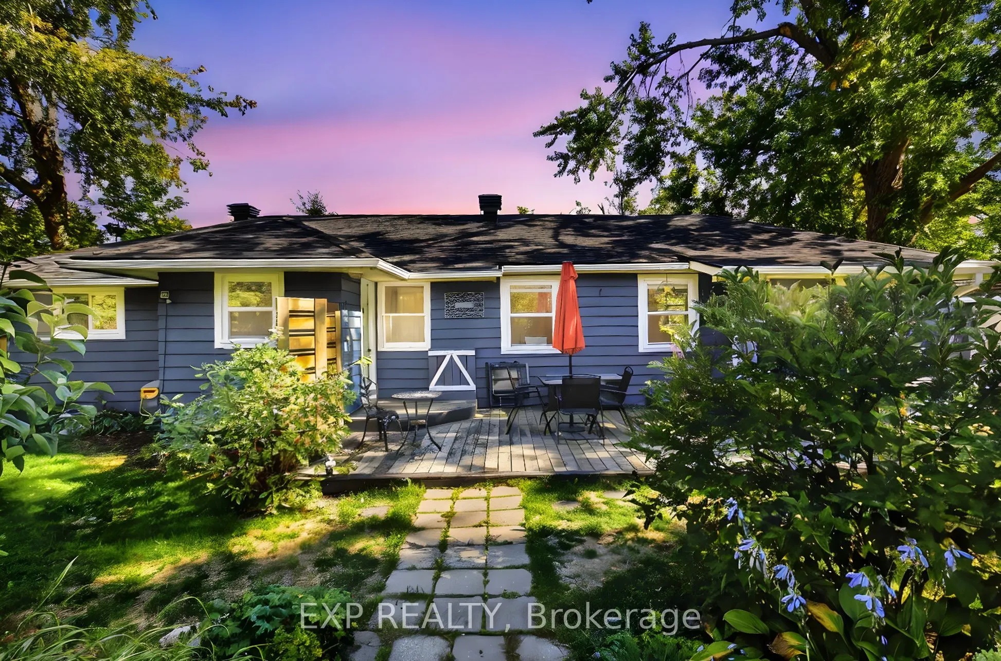 481 Lakeshore Road E