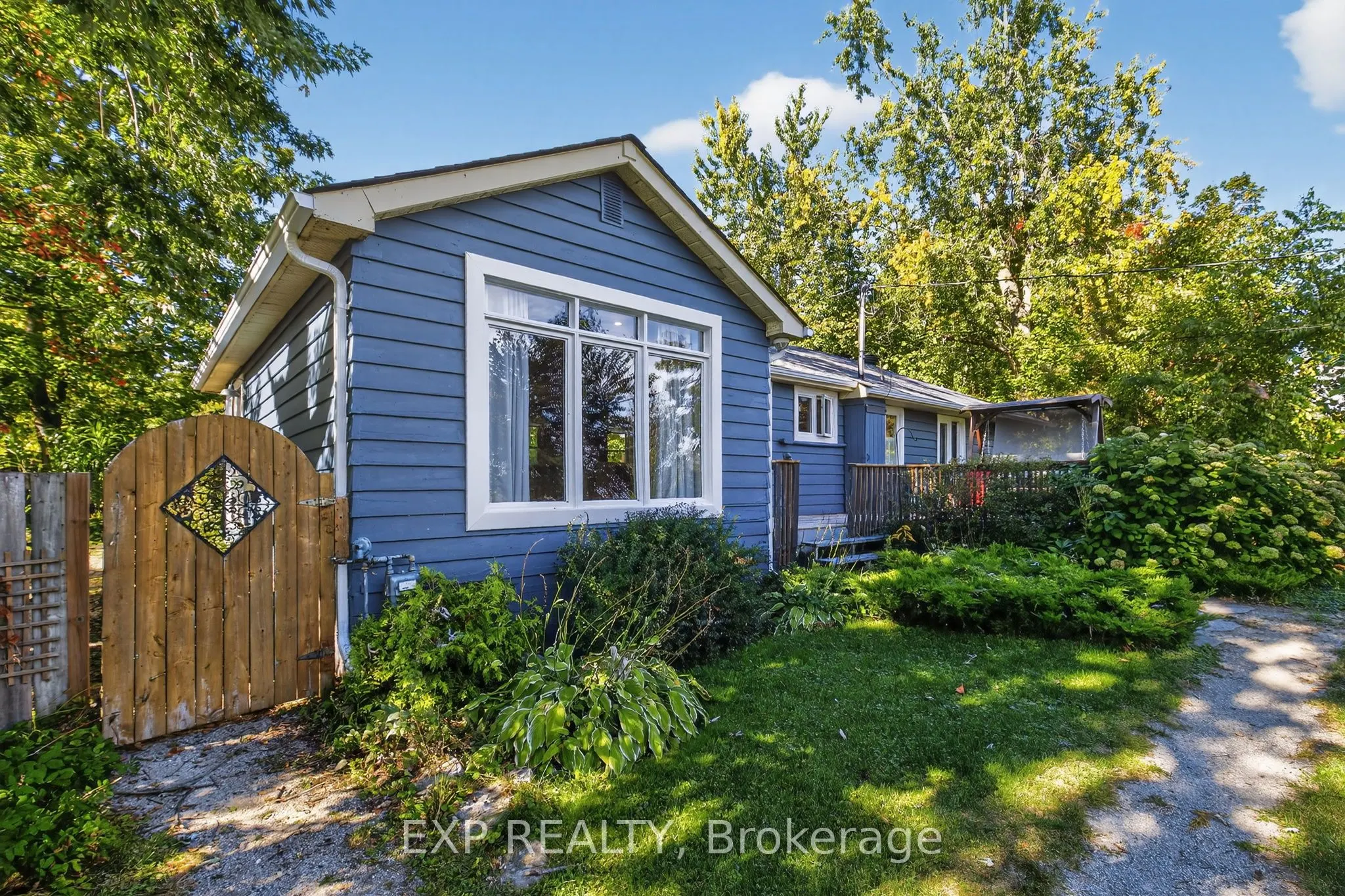 481 Lakeshore Road E