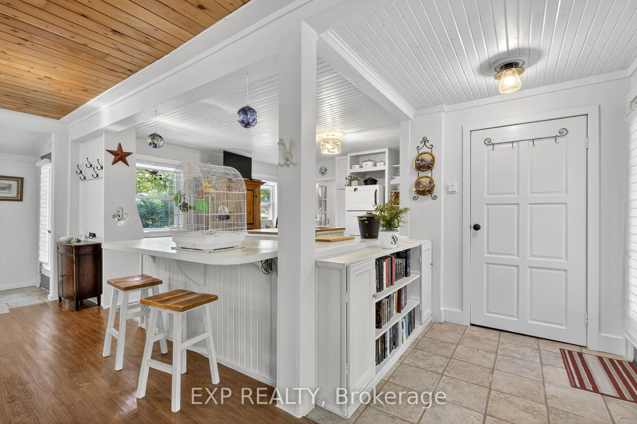 481 Lakeshore Road E