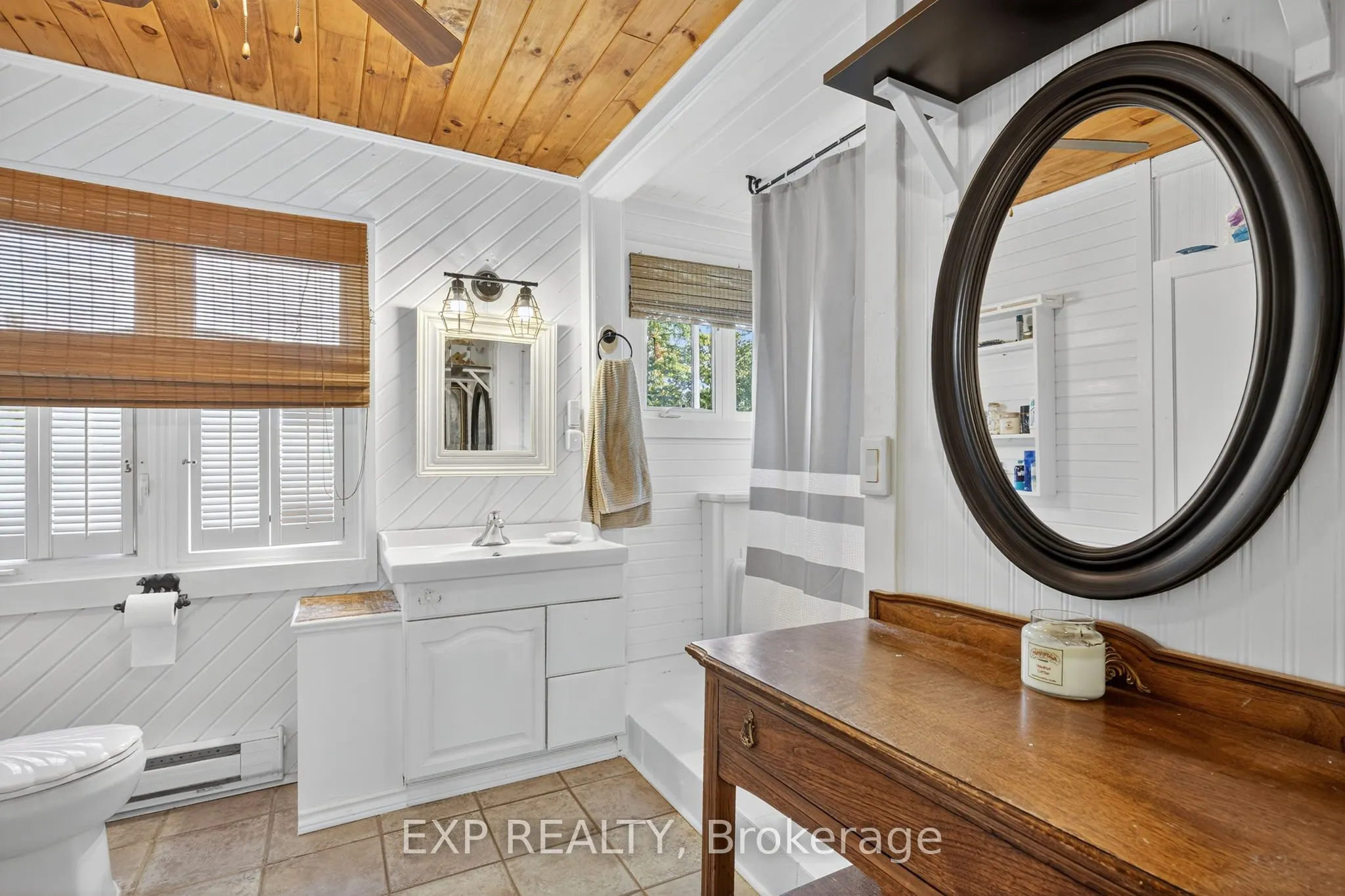 481 Lakeshore Road E