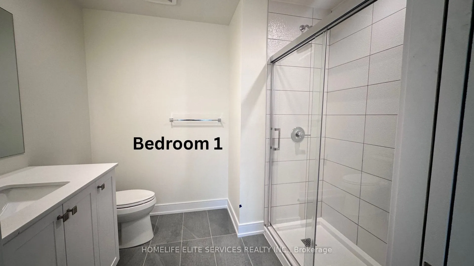 121 Mary Street, #306