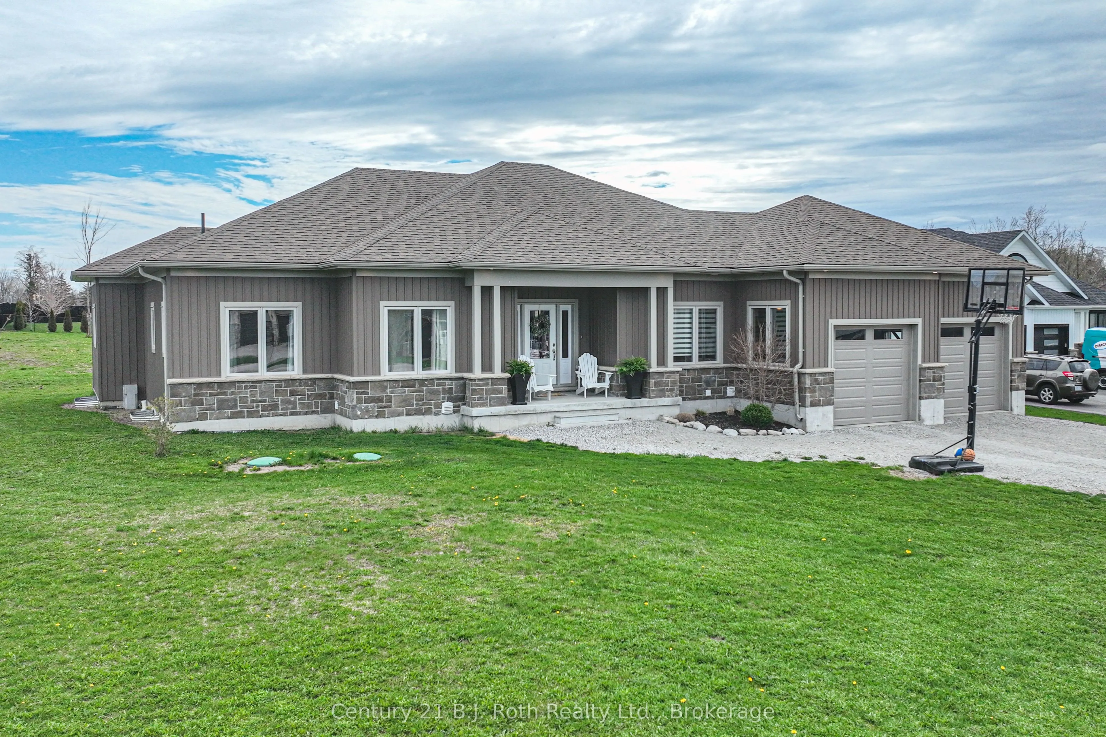 3 Breanna Boulevard