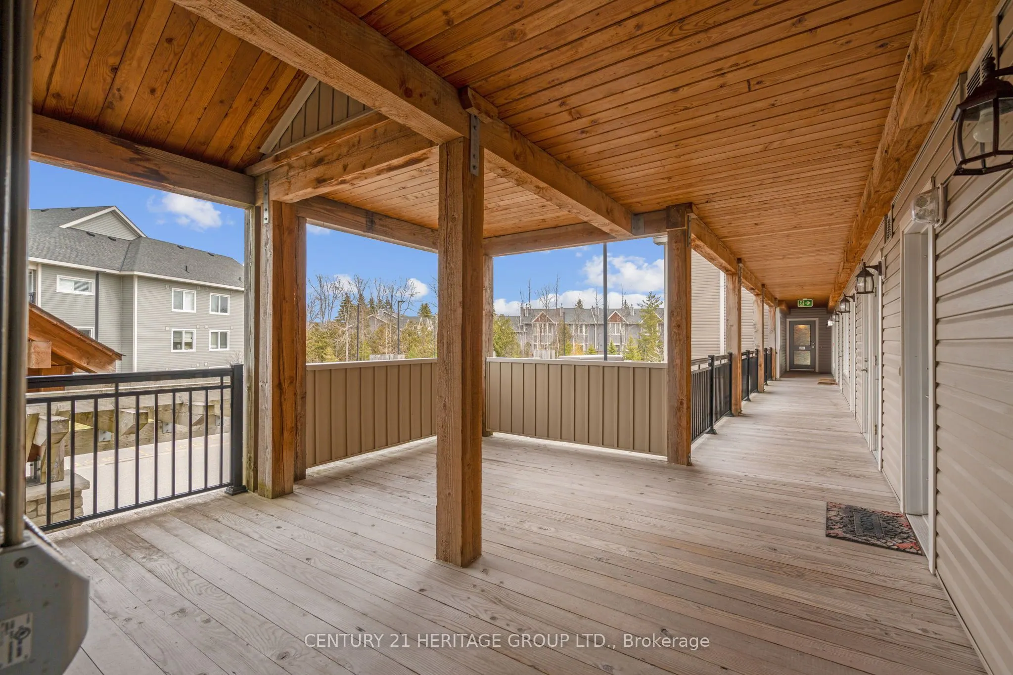 2 Anchorage Crescent, #200