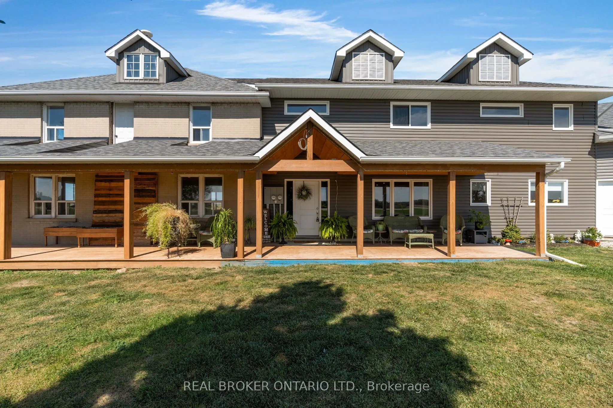 4542 6 SUNNIDALE Concession
