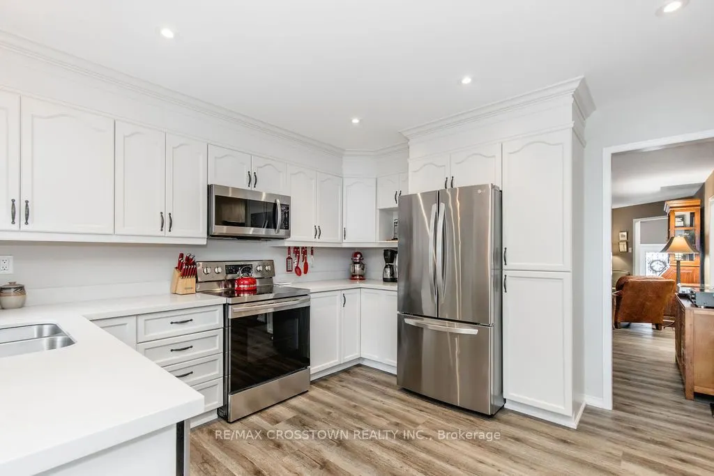 57 FOREST DALE Drive