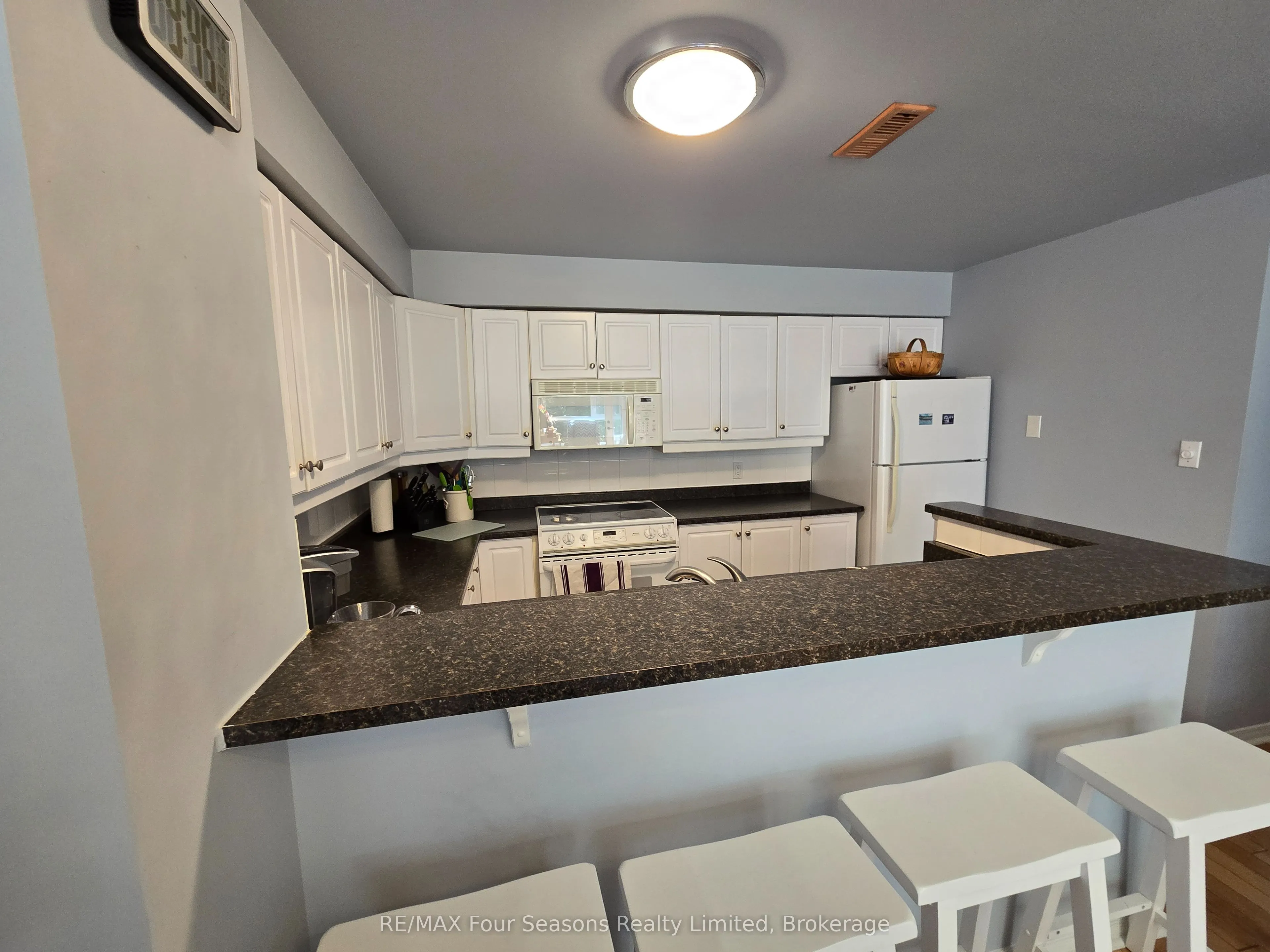 750 Johnston Park Avenue, #3005
