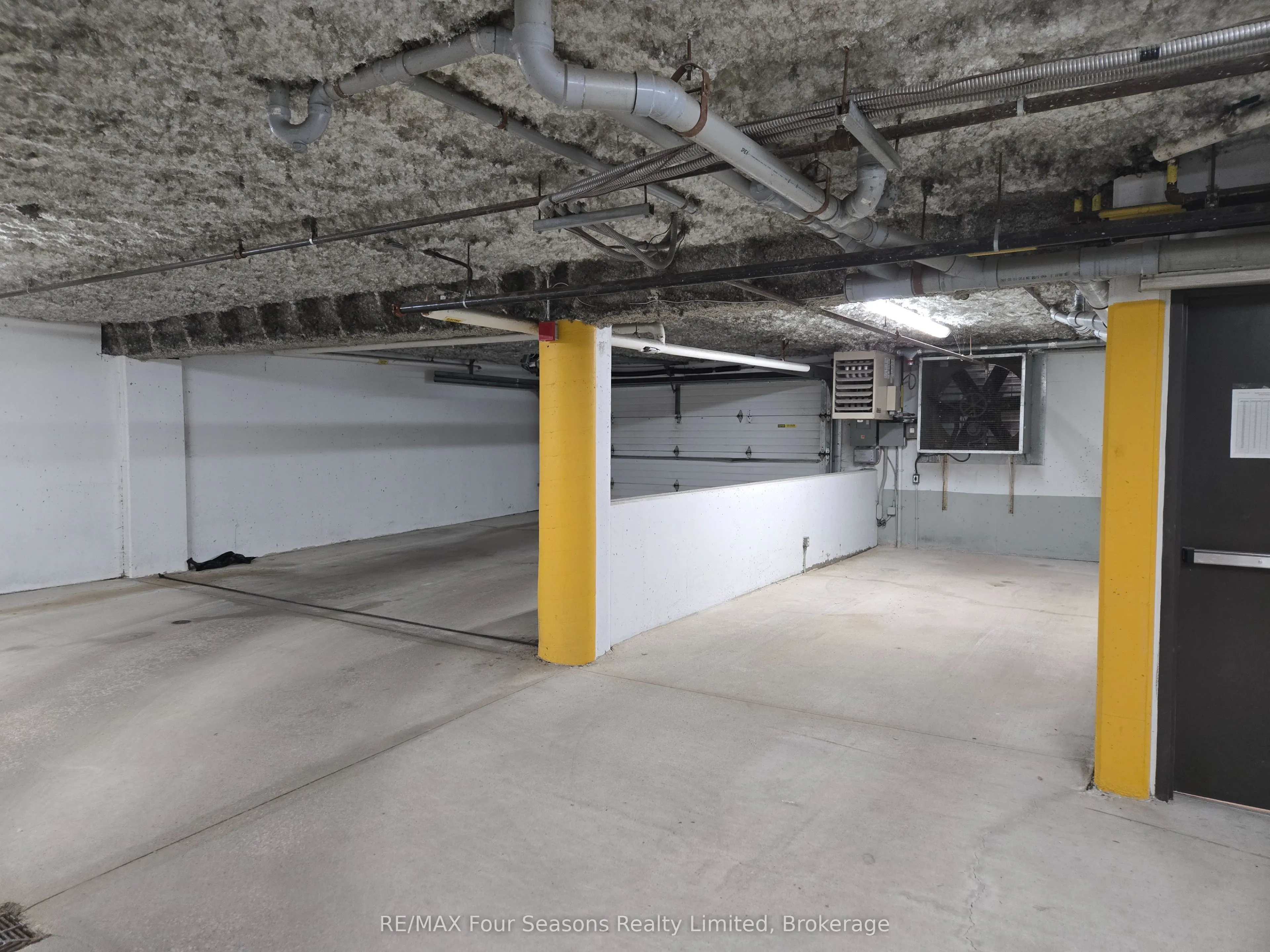 750 Johnston Park Avenue, #3005