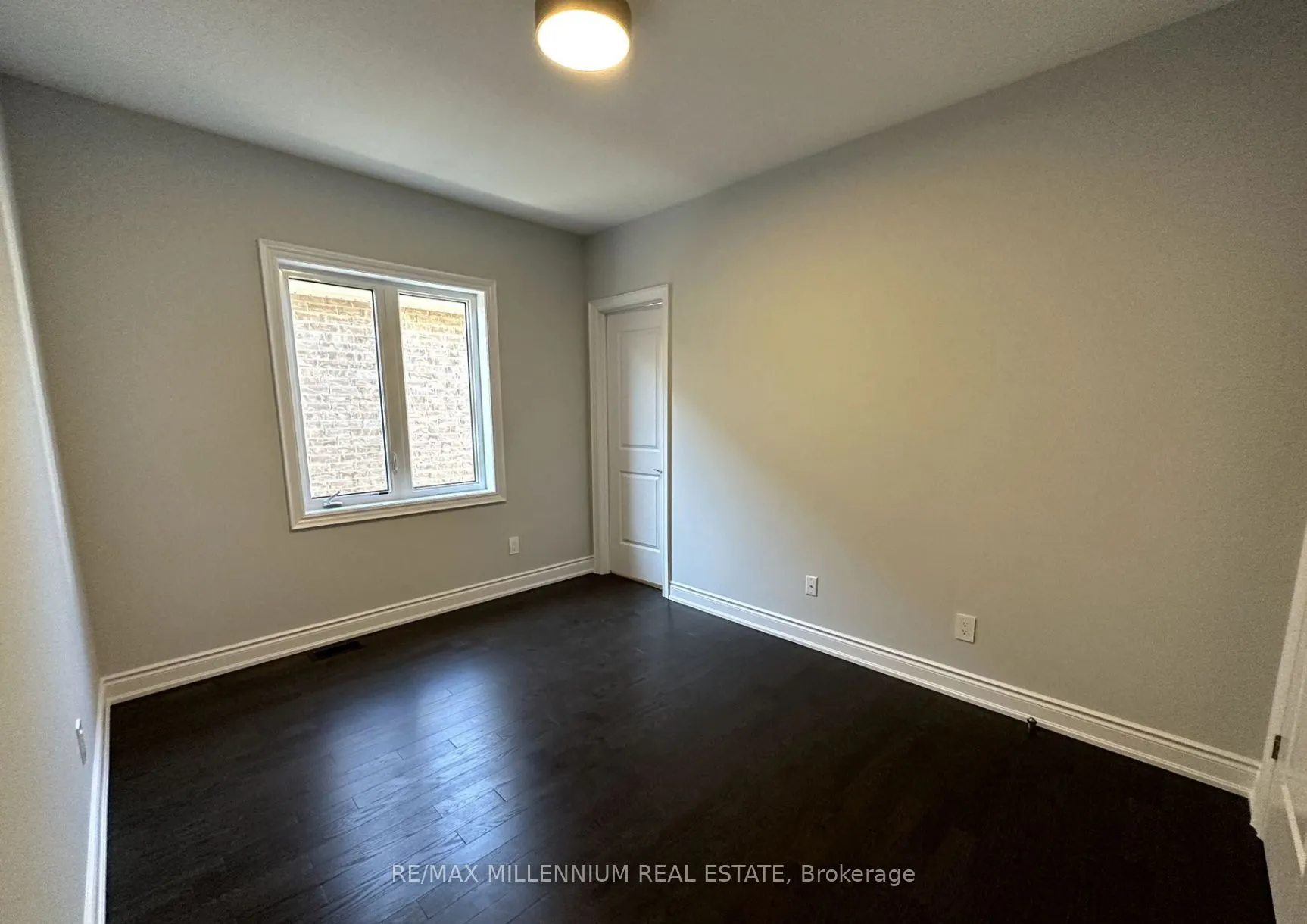 87 Bearberry Road E