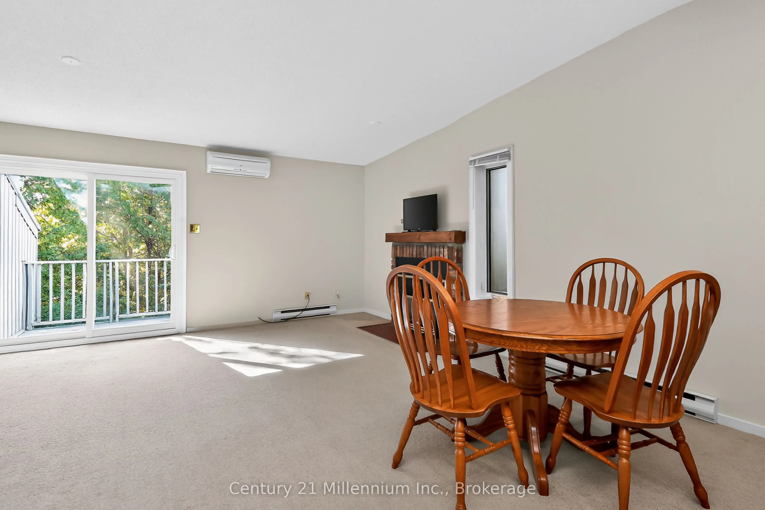 524 Oxbow Crescent, #4