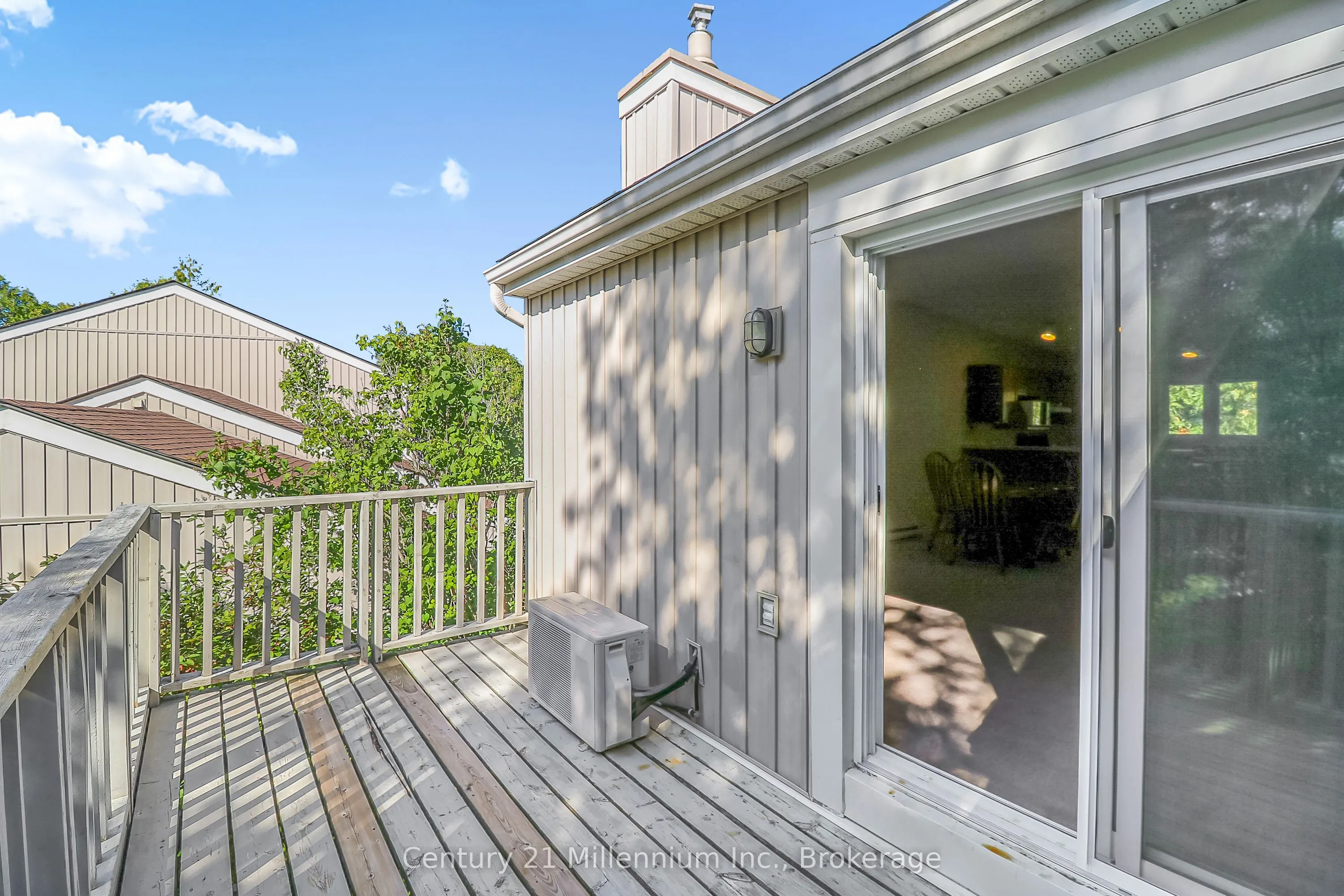 524 Oxbow Crescent, #4