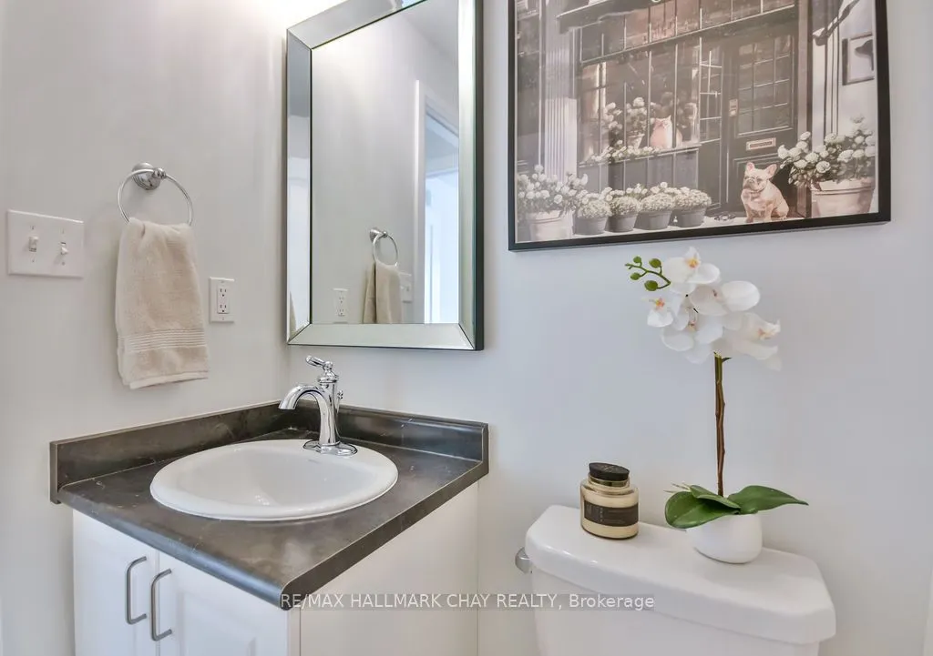 299 Cundles Road E, #507