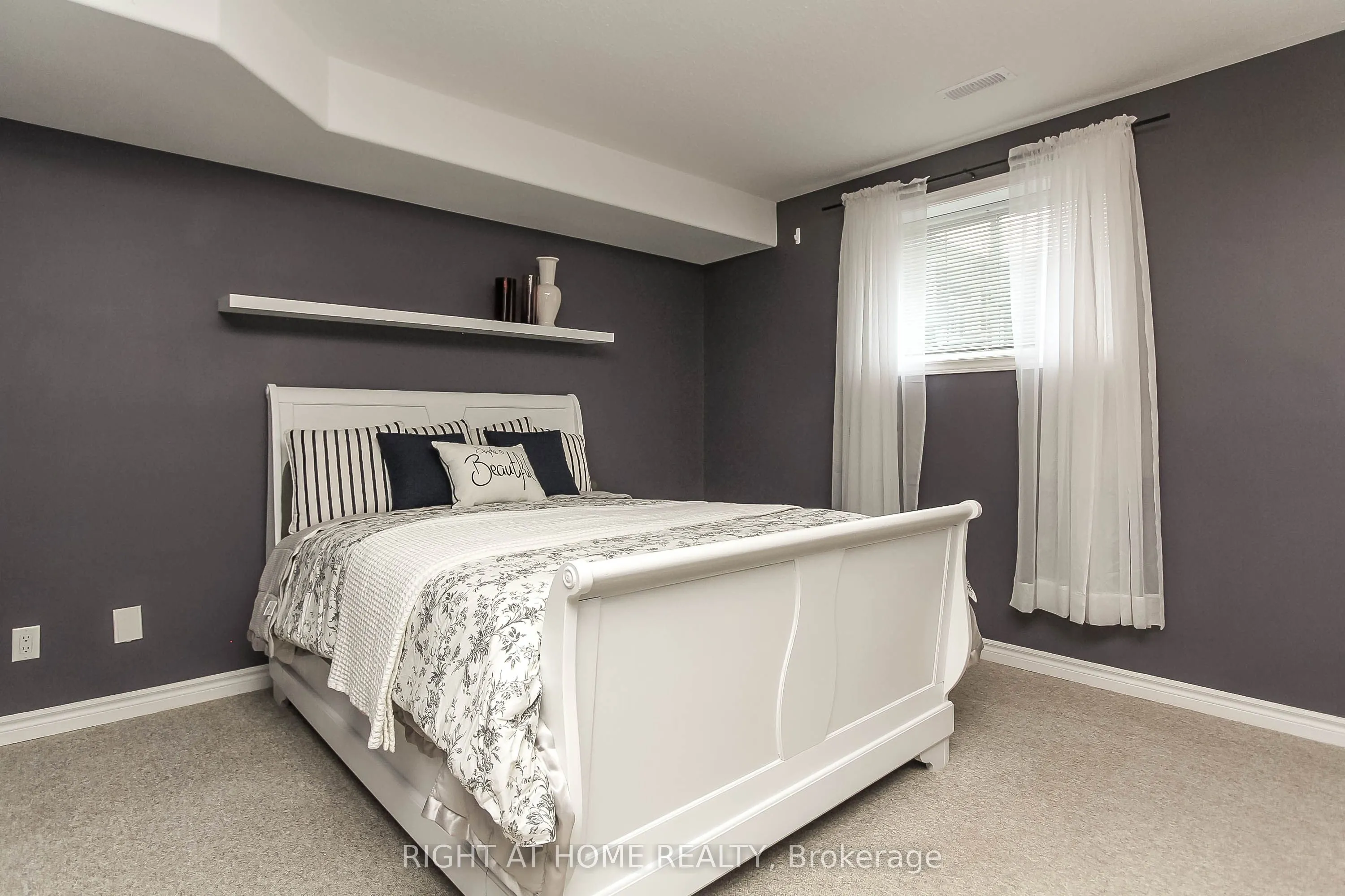 16 Deanna Drive