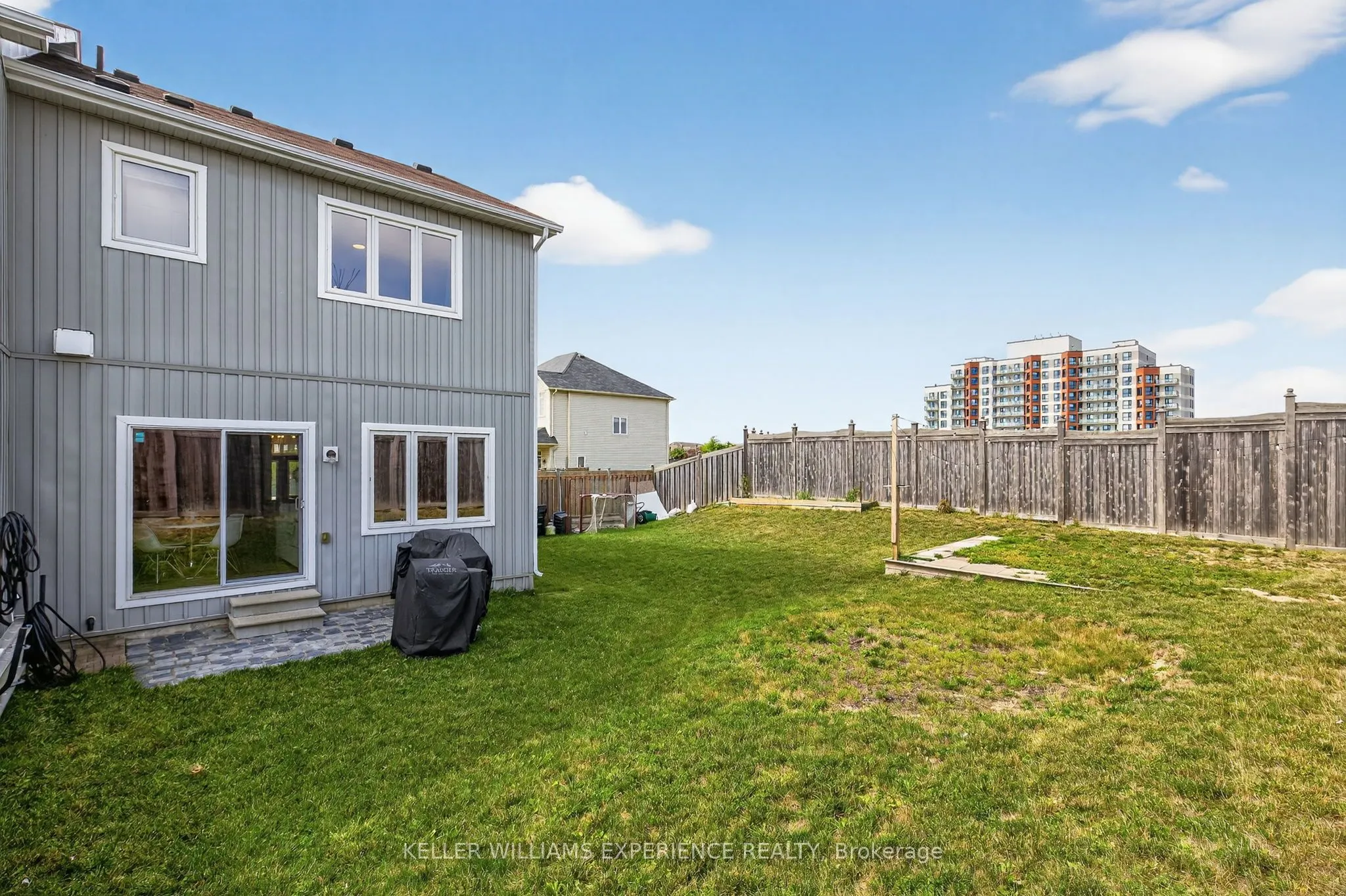 70 Pearcey Crescent