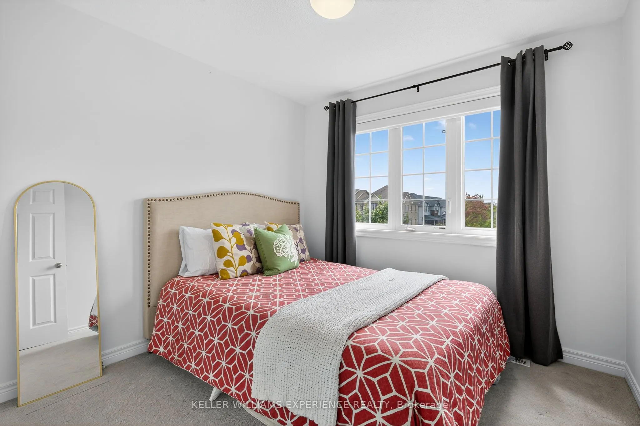 70 Pearcey Crescent