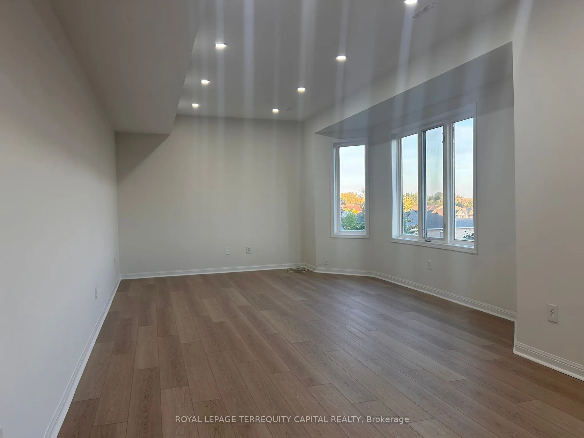 353 Edgehill Drive, #A