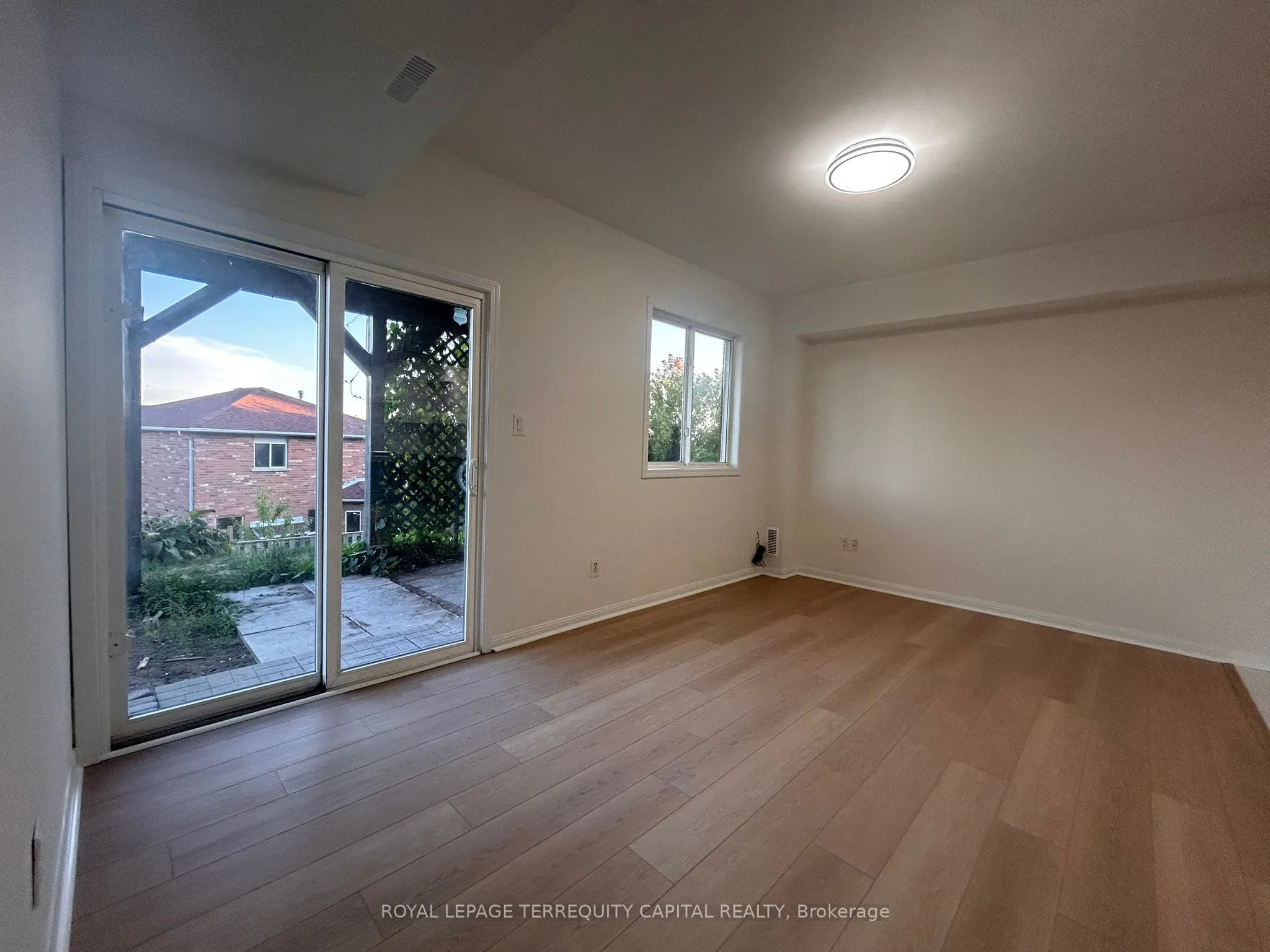 353 Edgehill Drive, #B