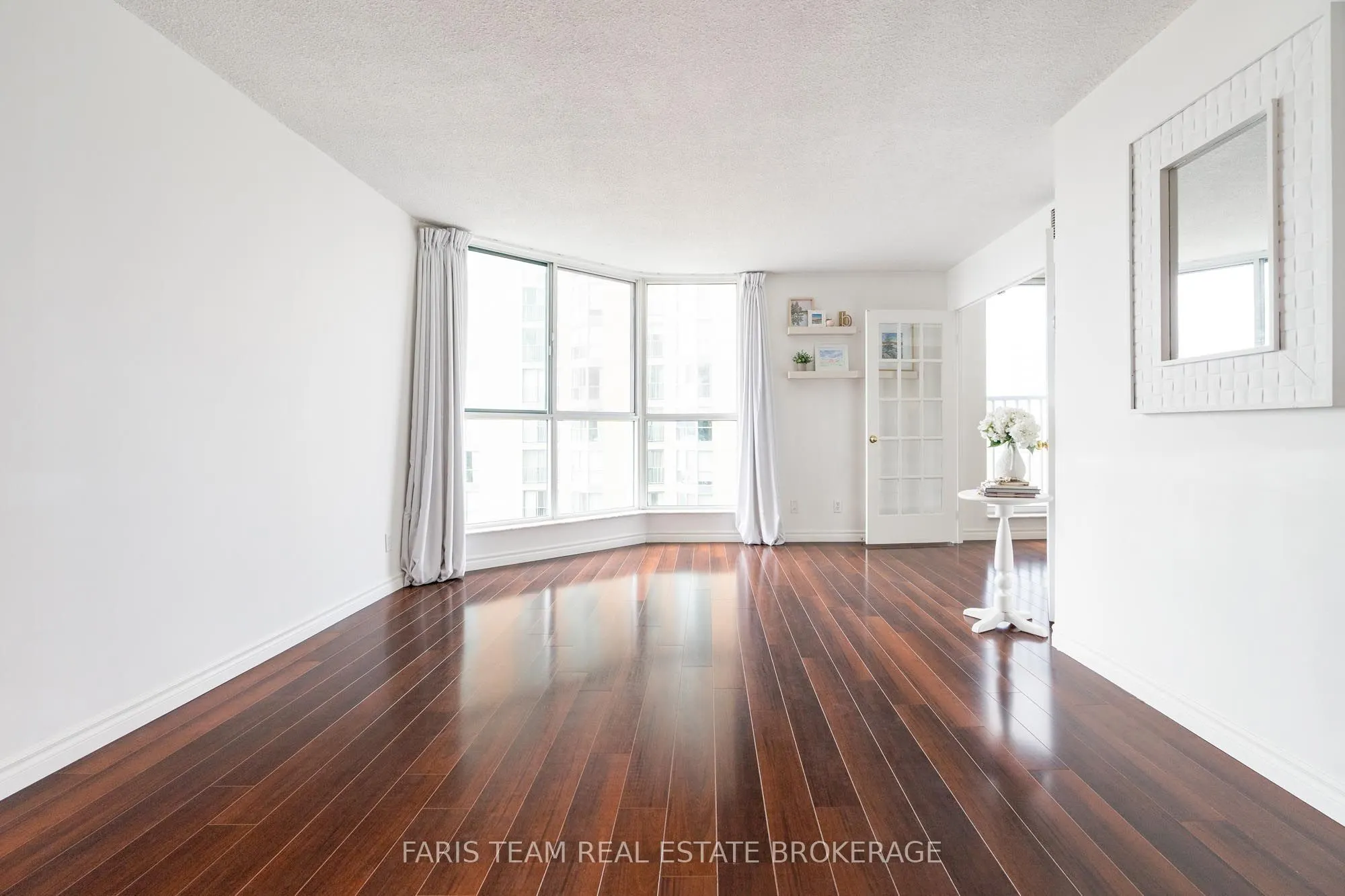 150 Dunlop Street E, #603