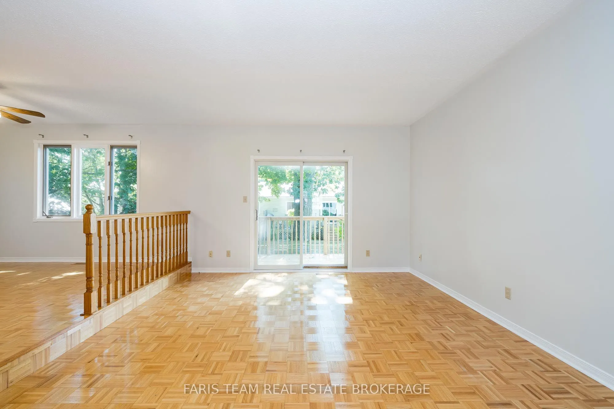 25 Bridle Road