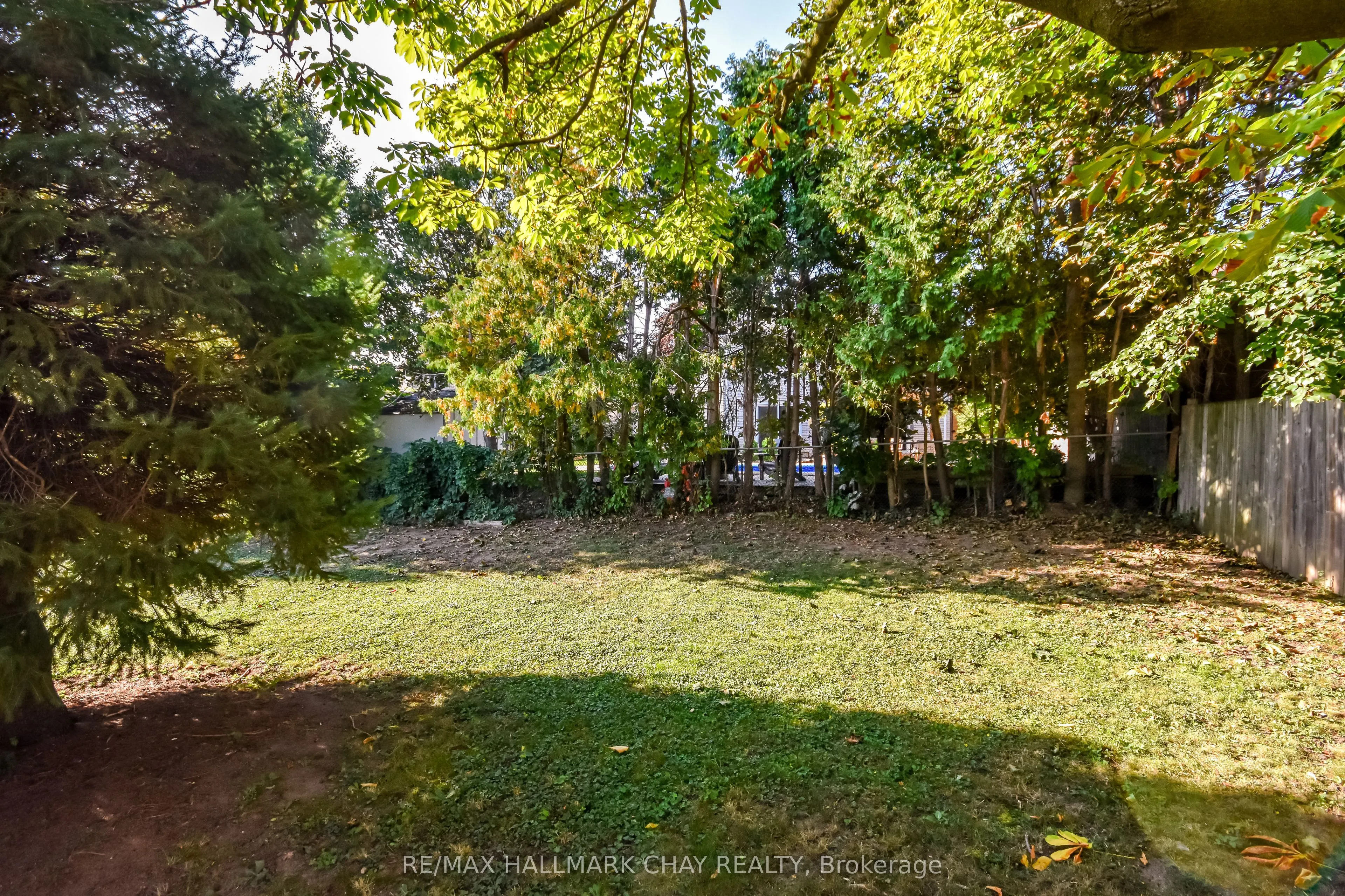 266 Grove Street E