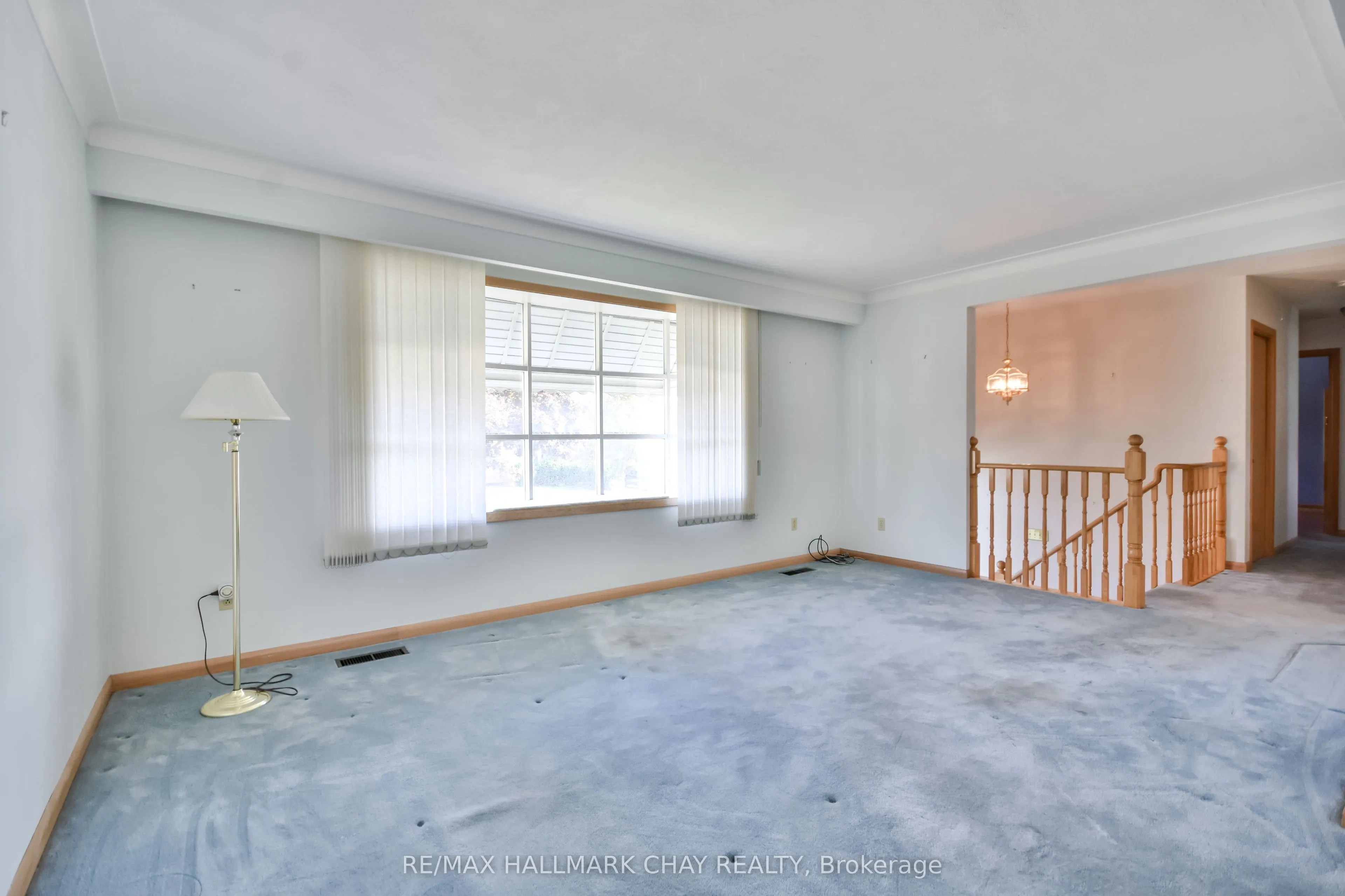 266 Grove Street E