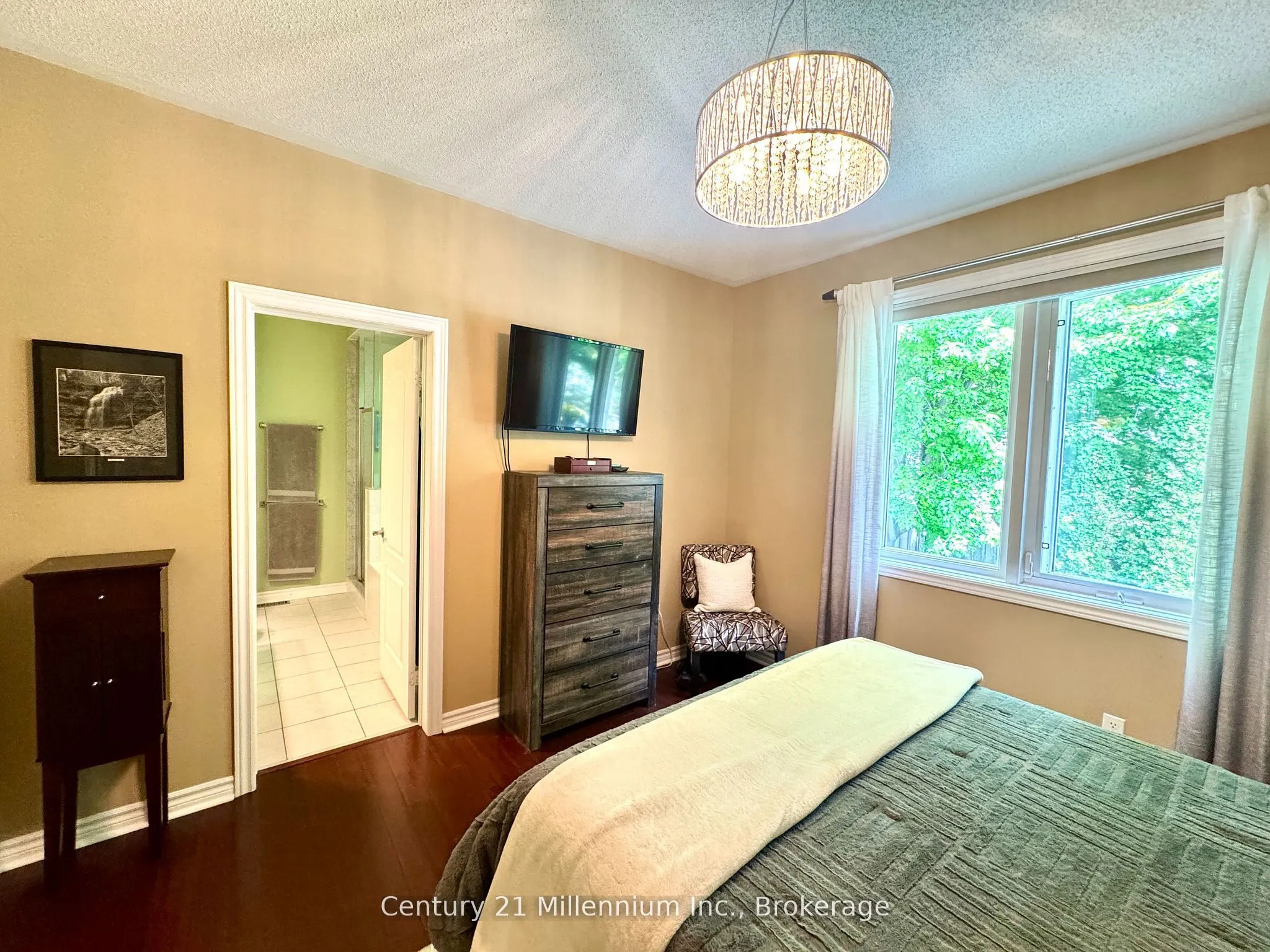 7 Sparrow Lane