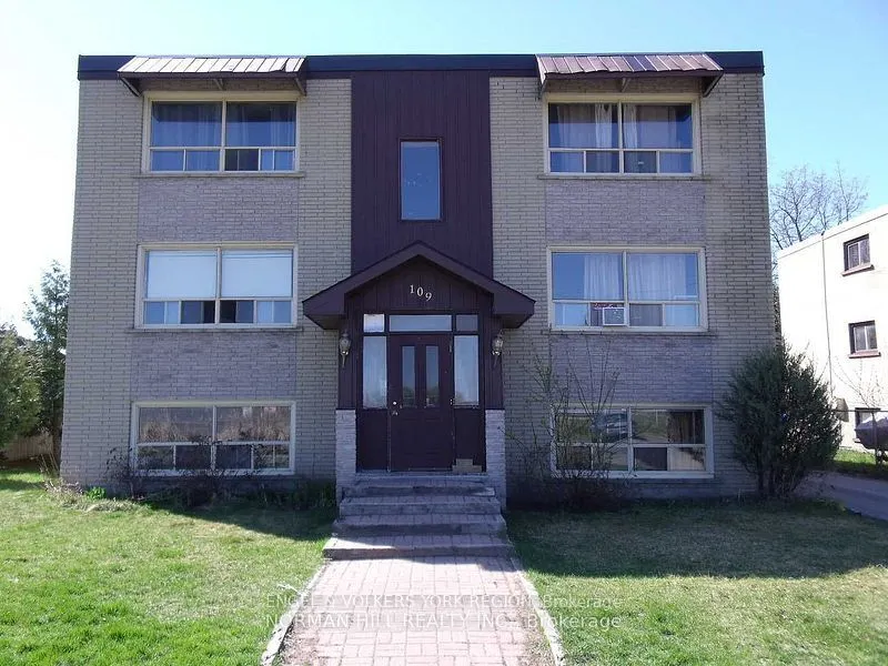 109 Gowan Street, #202